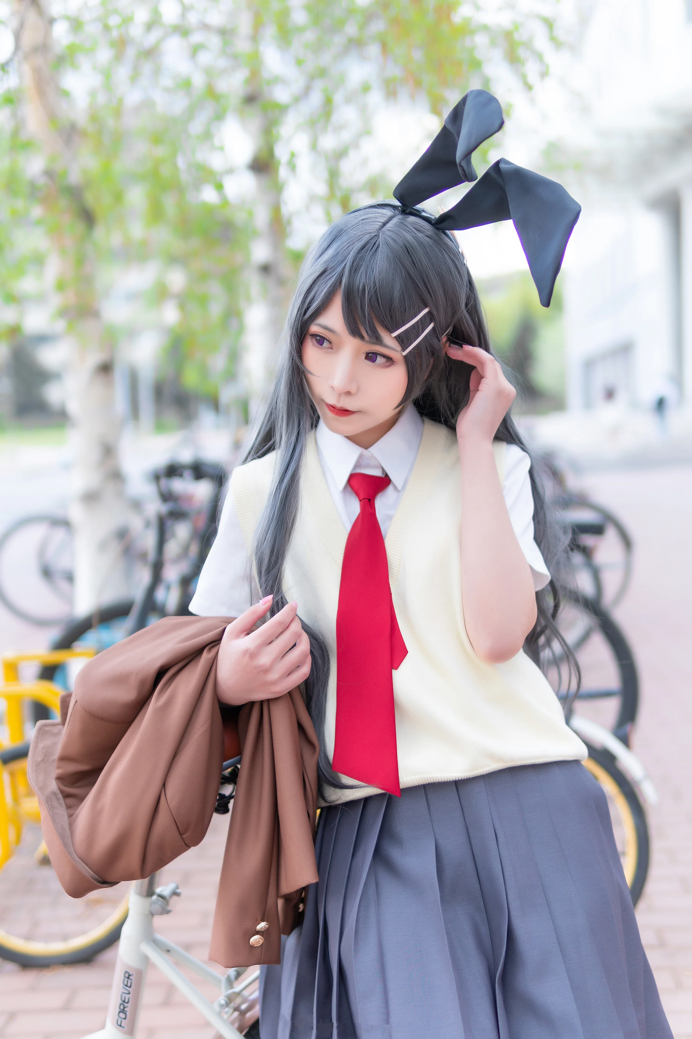 《青春期猪头少年不会梦到兔女郎学姐》樱岛麻衣COS写真