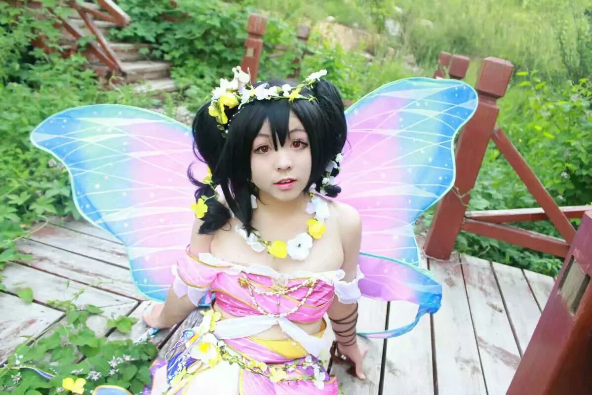 花妖觉醒妮可COS写真 好想飞起来呦，可我飞不起来