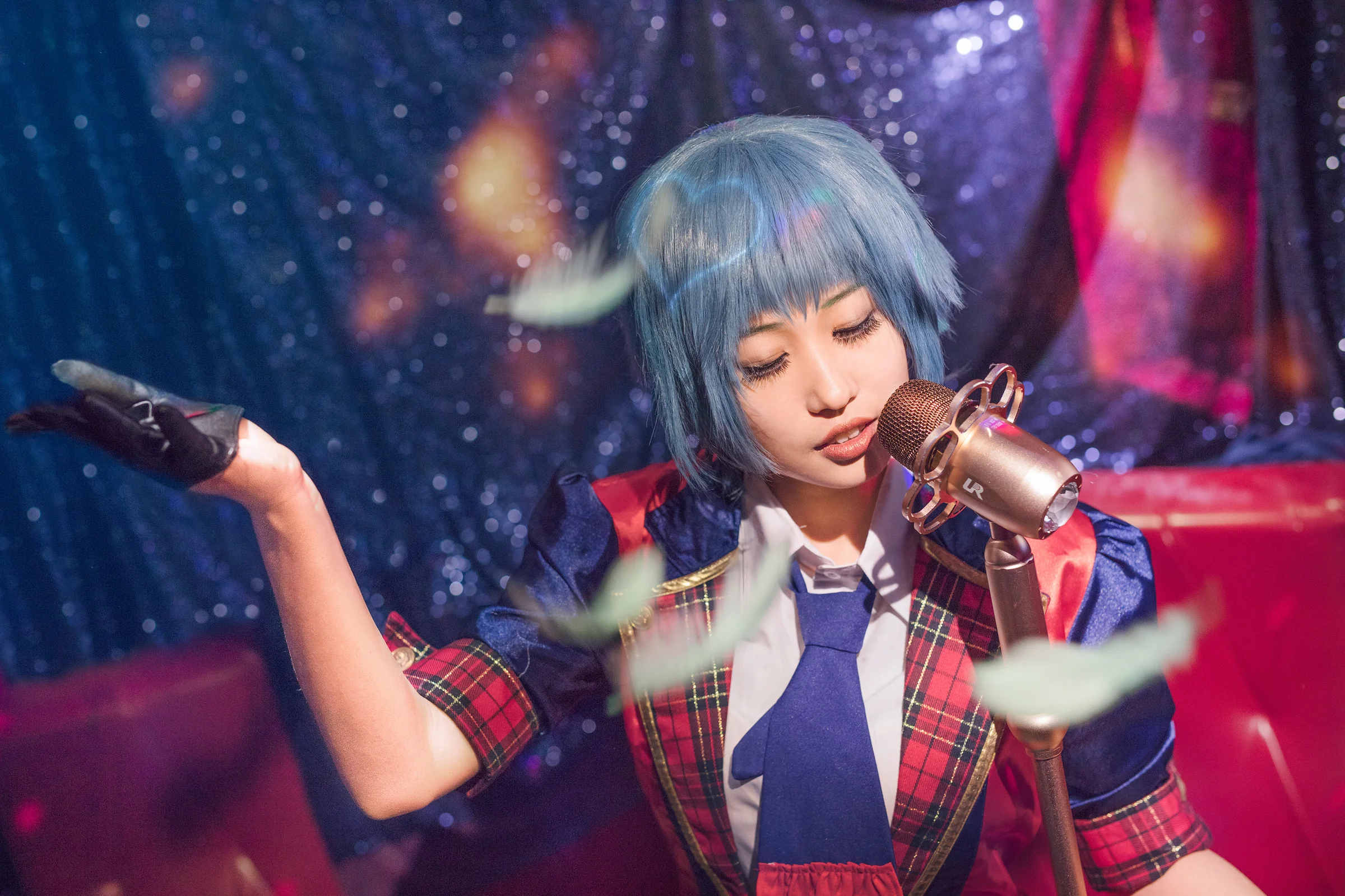 AKB0048宫泽佐江COS写真