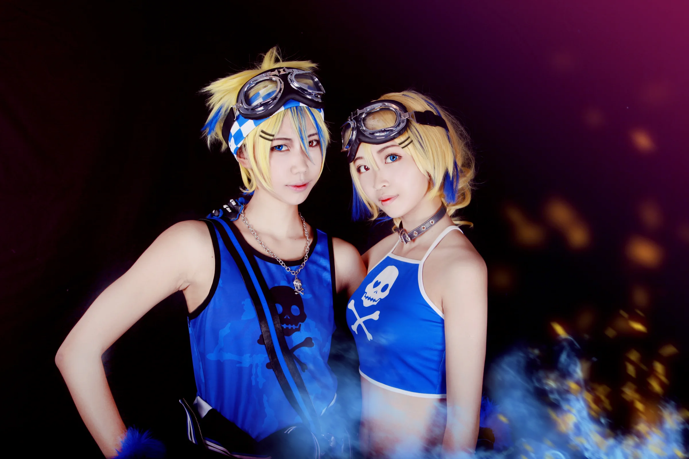 镜音铃cosplayUNHAPPY？