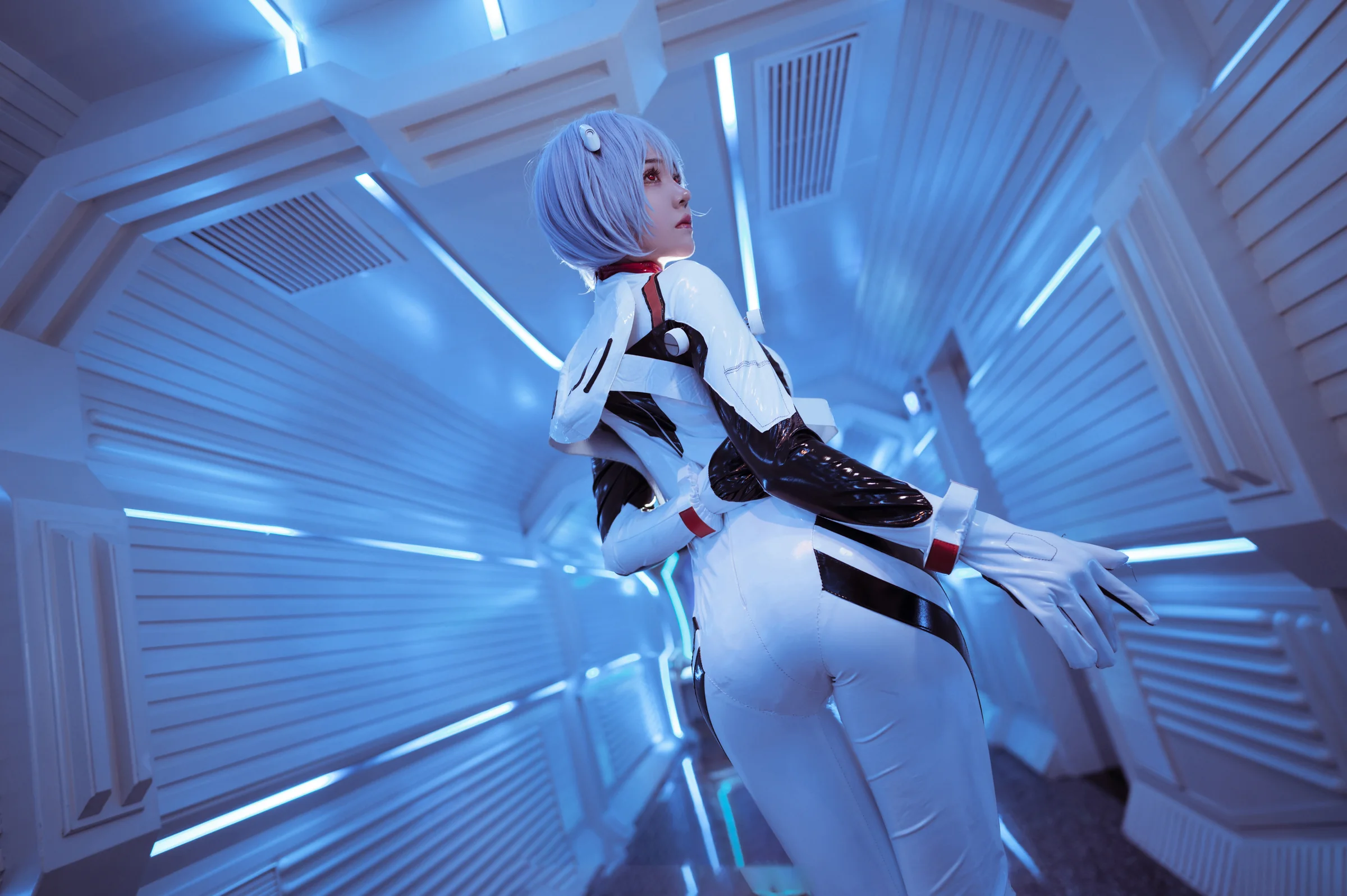 《新世纪福音战士》绫波丽COS写真