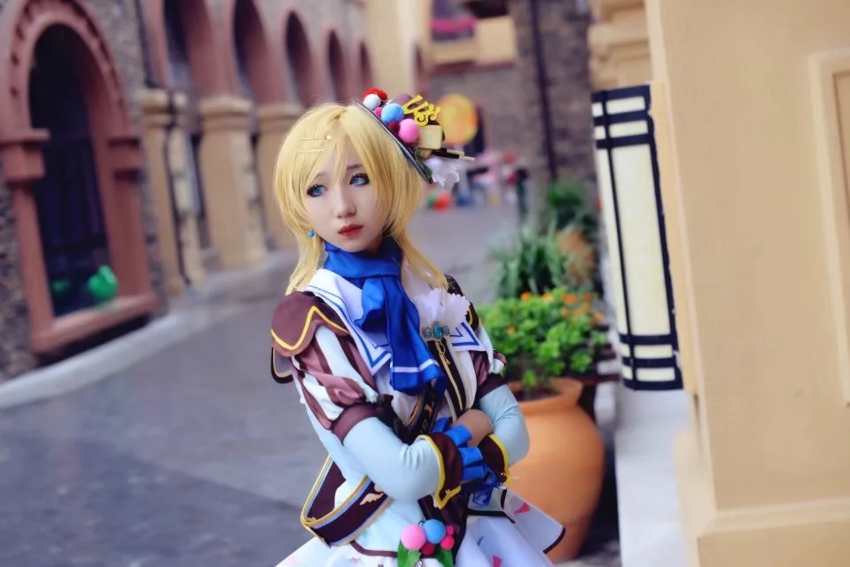 Love Live！绚濑绘里冰激凌觉醒COS写真