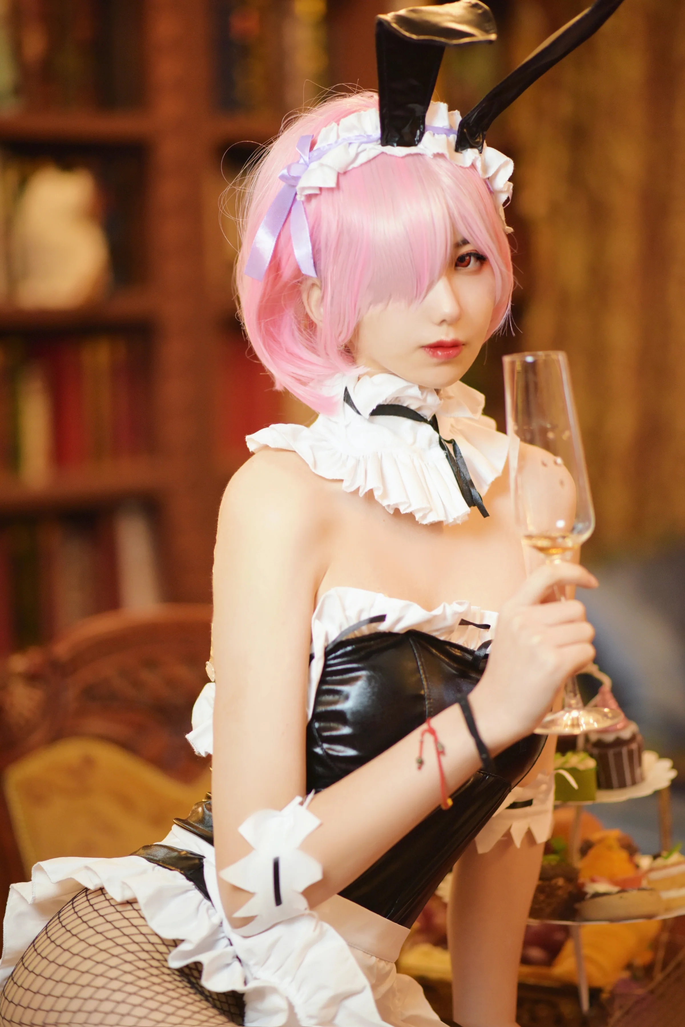 《re：从零开始的异世界》拉姆兔女郎COS写真
