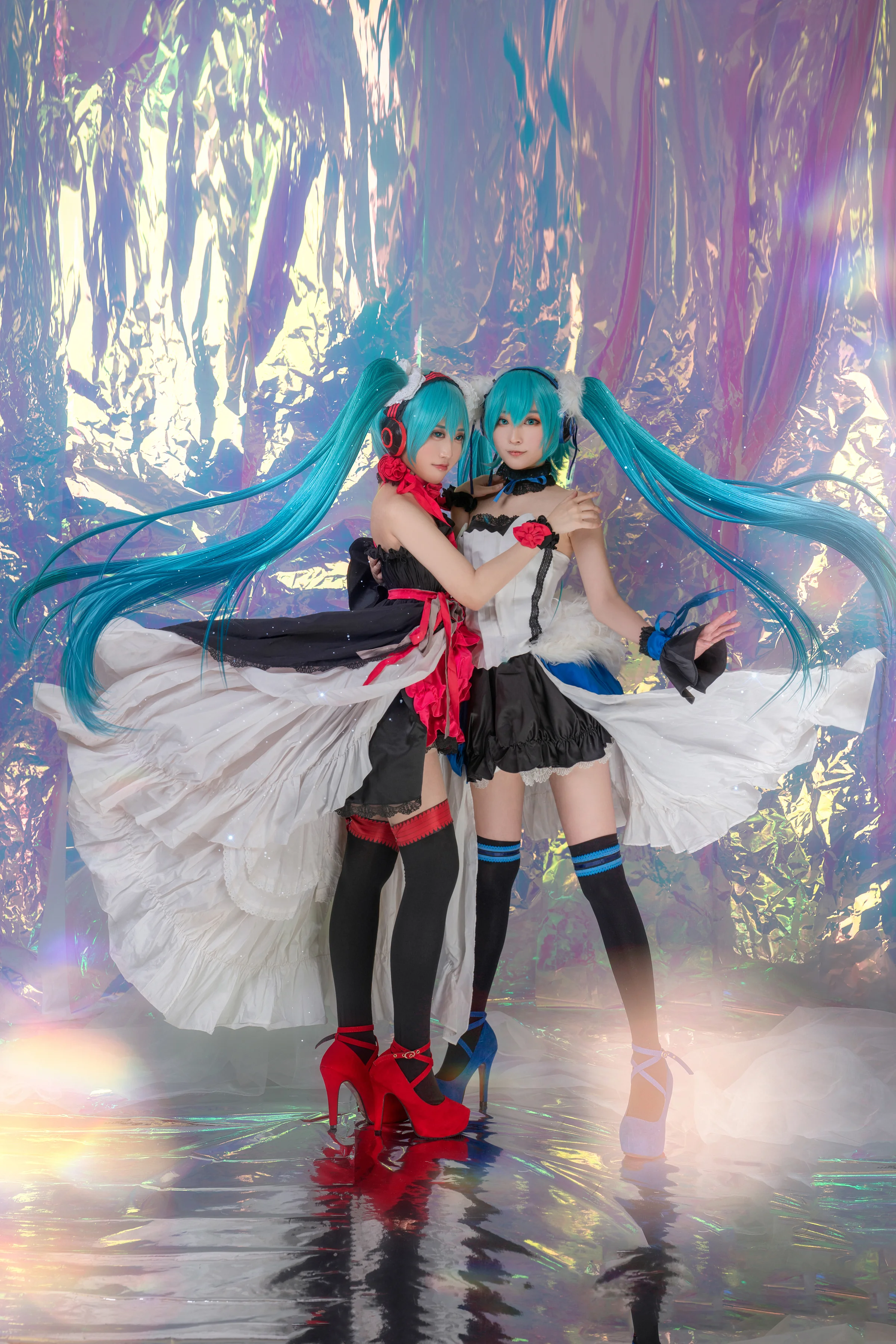 VOCALOID初音未来第七龙神miku联动COS写真