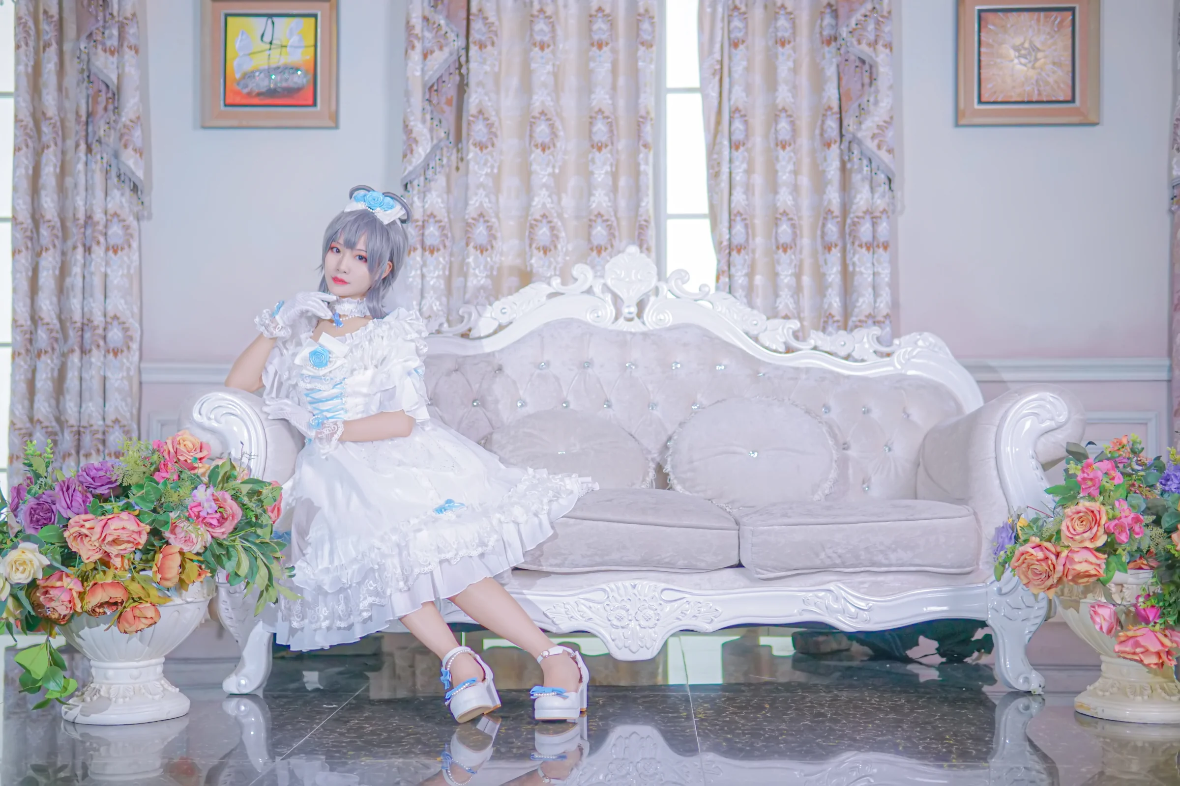 洛天依蔷薇花嫁COS写真
