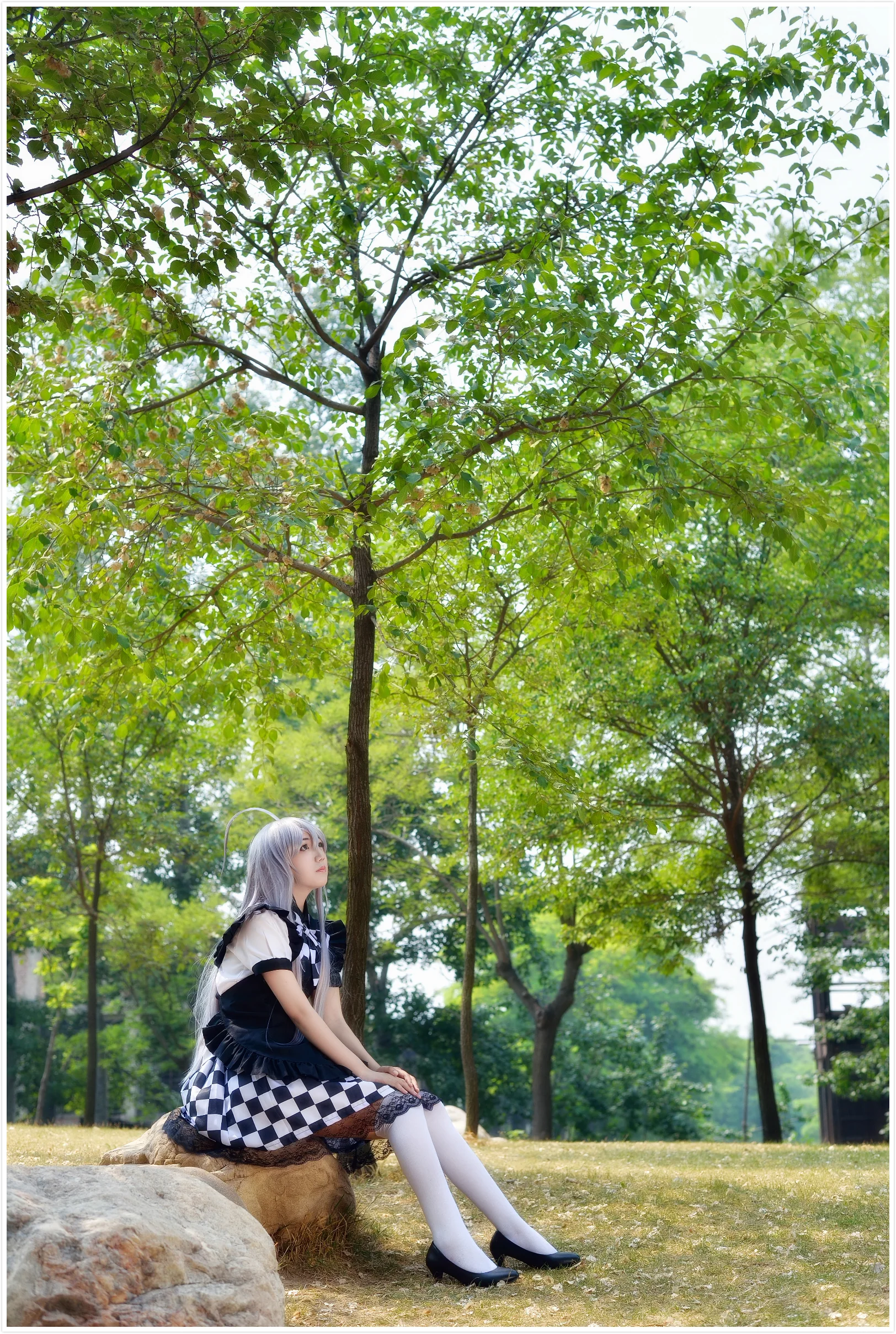 潜行吧奈亚子COS写真