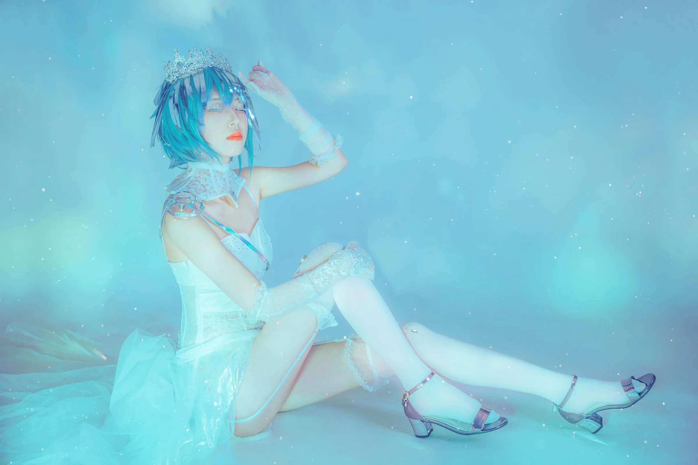 宝石之国·钻石同人婚纱COS写真