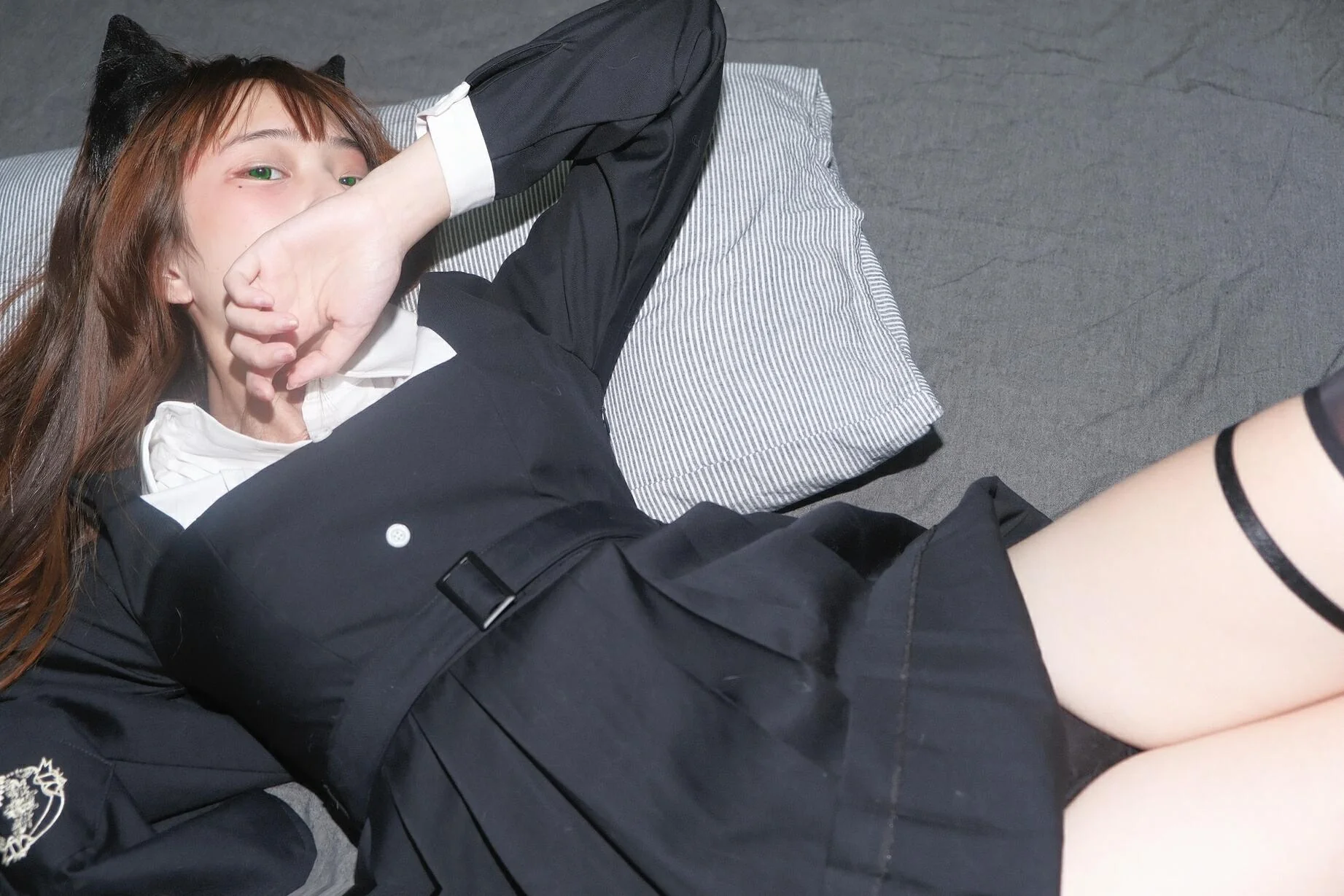 攻弦弦弦 – 黑丝眼镜猫娘｜高清图片集
