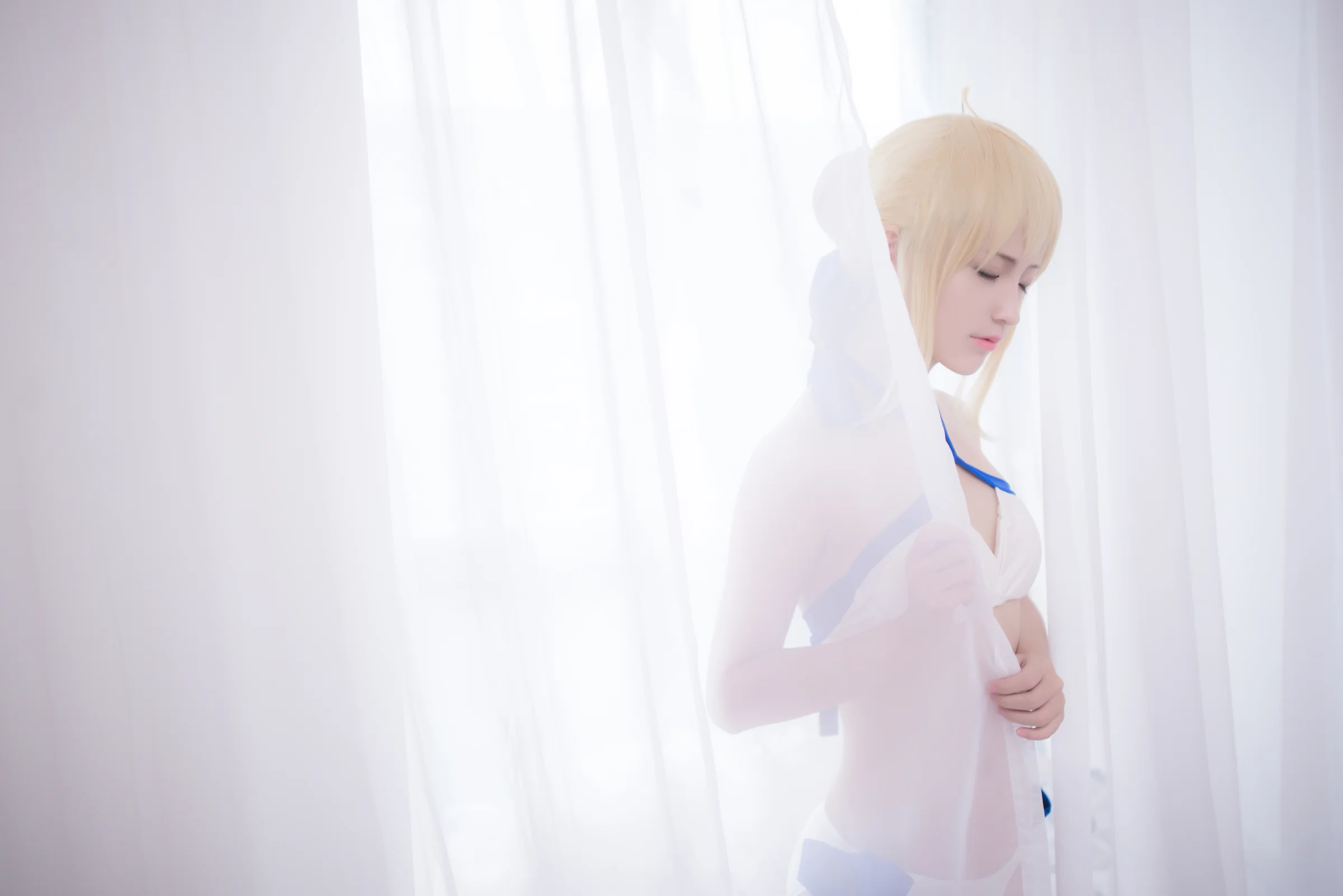 FGO 阿尔托莉亚泳装ver.COS写真