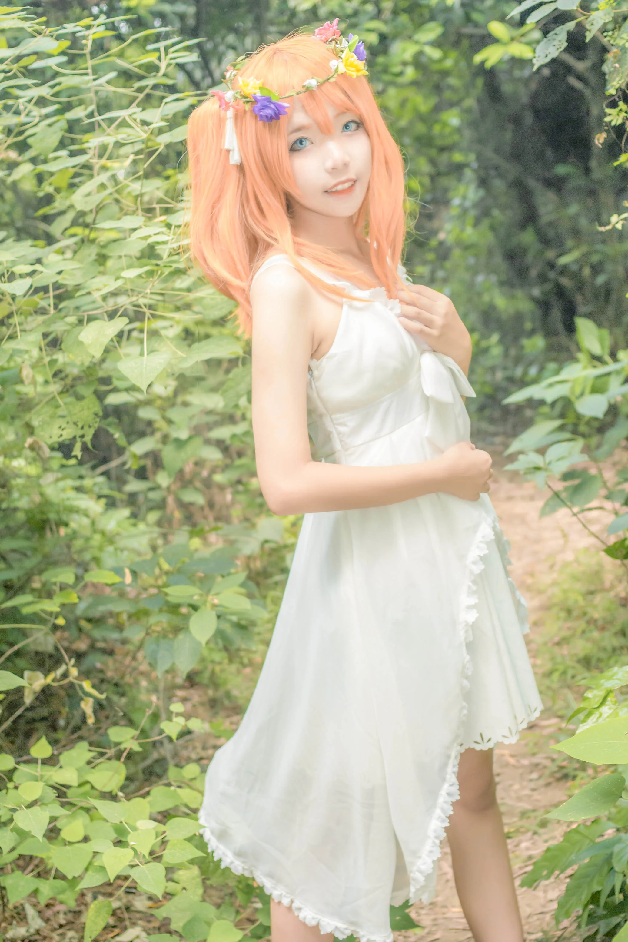 lovelive高坂穗乃果COS写真，森林里野炊，是不是很开心呢？