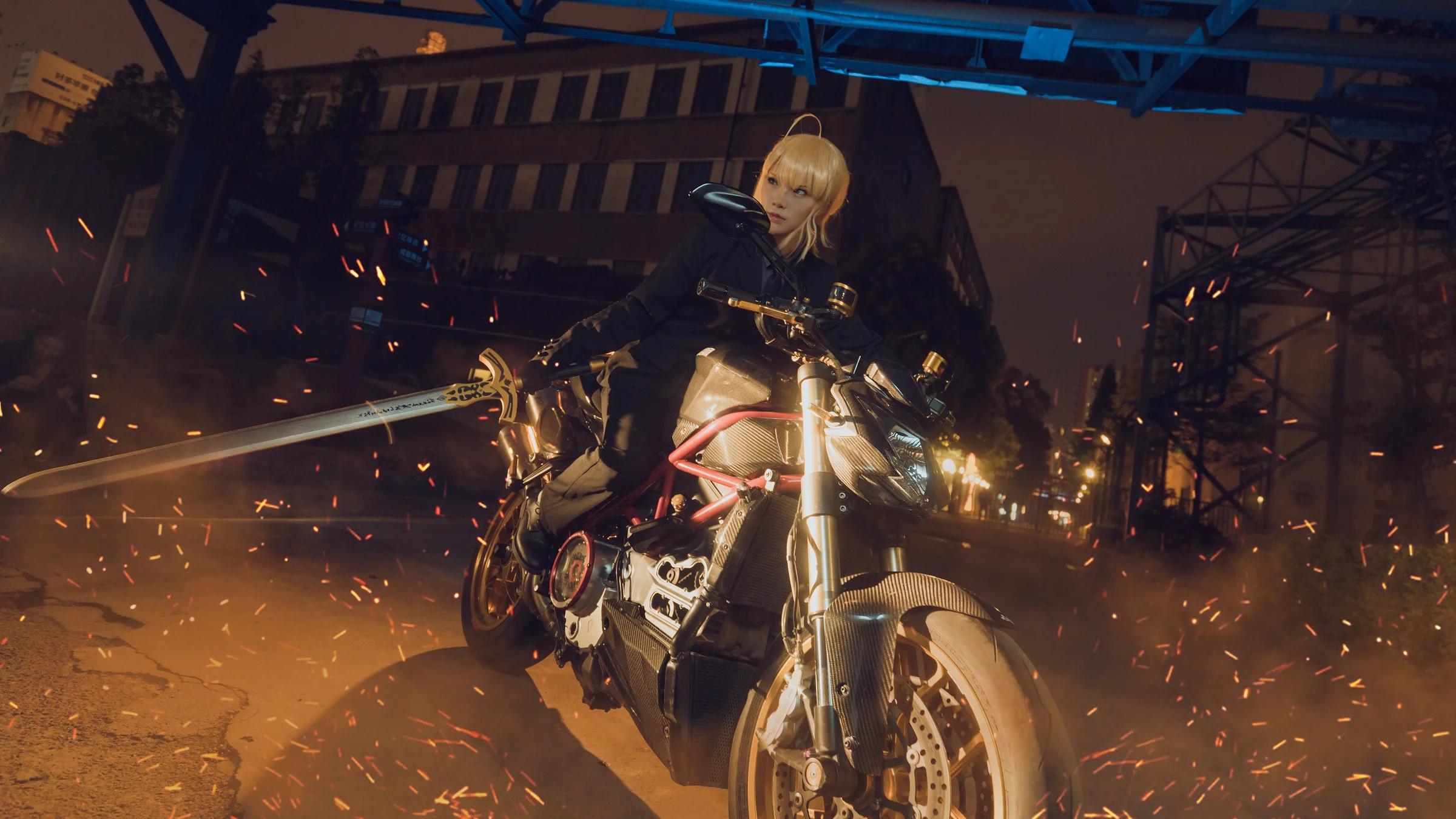 Fate/Zero——黑西装saber COS写真