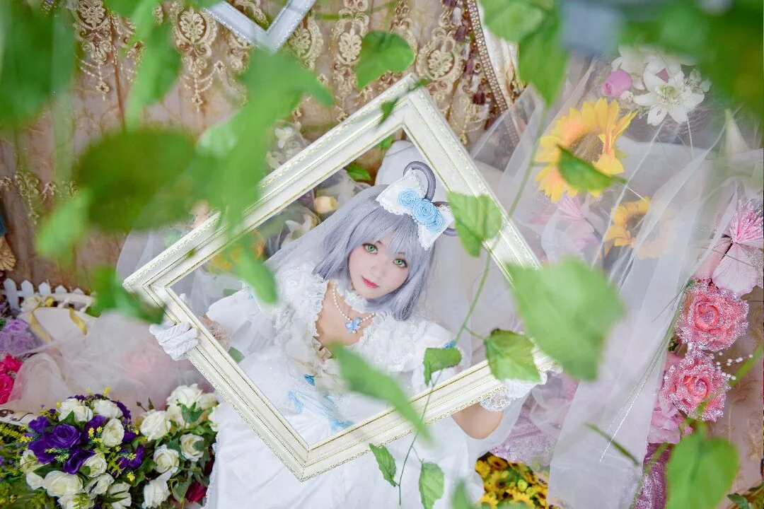 洛天依花嫁COS写真正片
