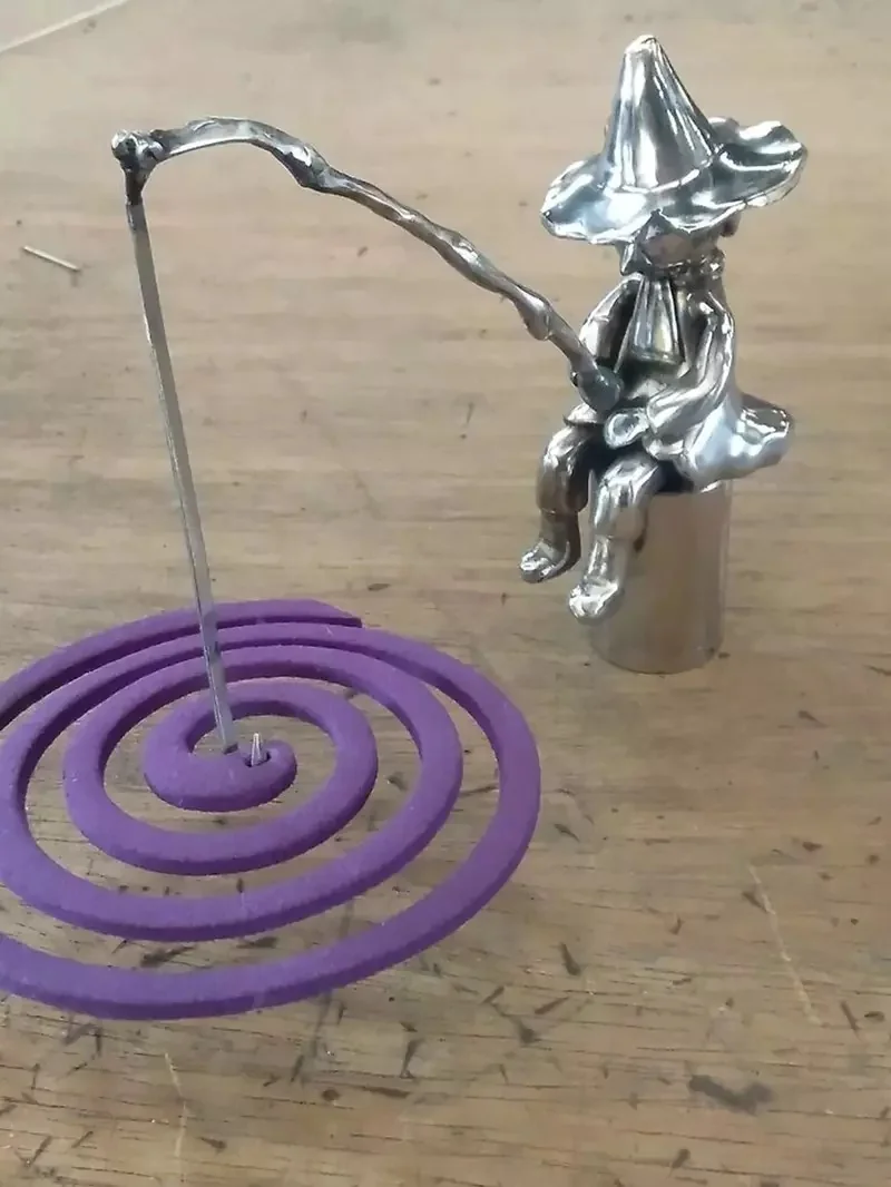 很有夏天氛圍感的《姆明》司那夫金蚊香架，還原作品中釣魚的模樣真的太傳神了｜高清图片集