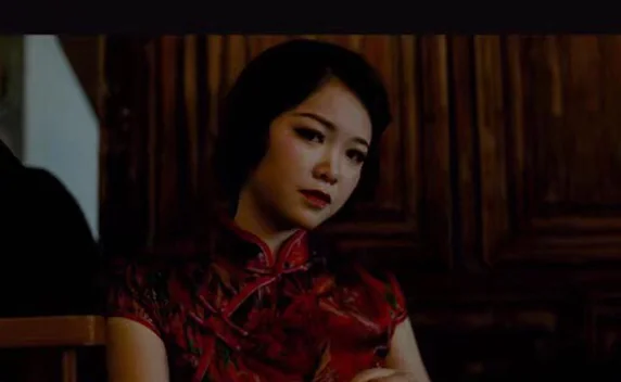 旗袍私影，尽显女人味｜高清图片集