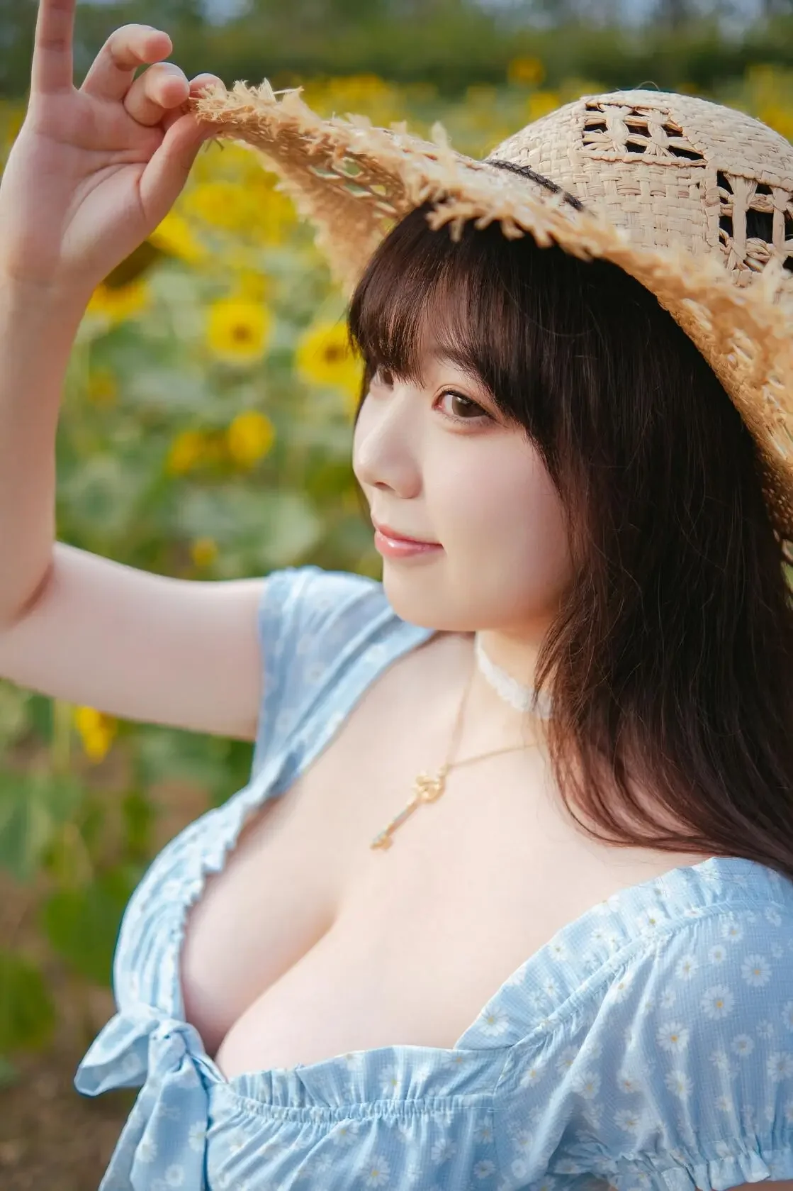 皮皮奶 – 彼女向日葵｜高清图片集