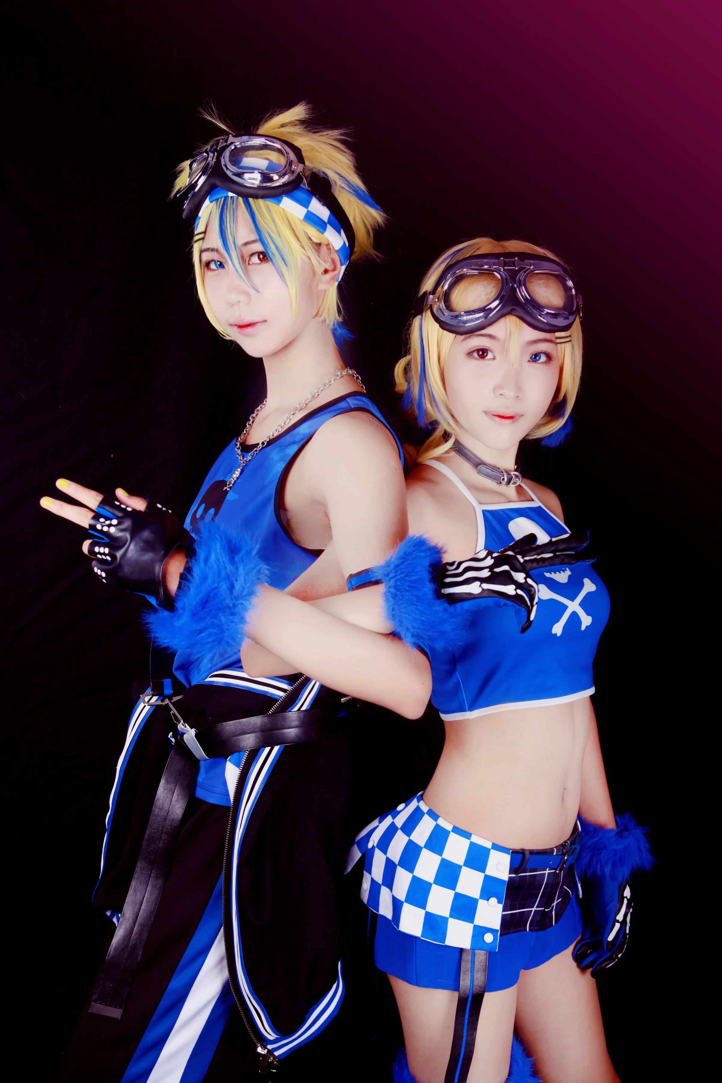镜音铃cosplayUNHAPPY？