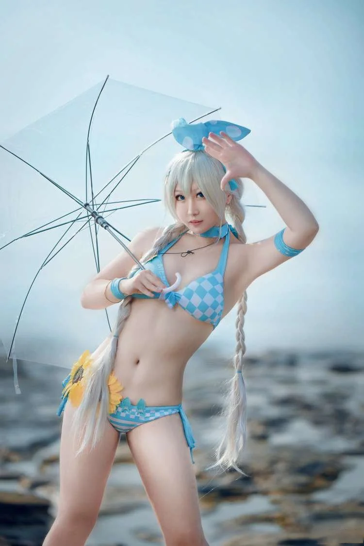 《崩坏3》琪亚娜COS写真