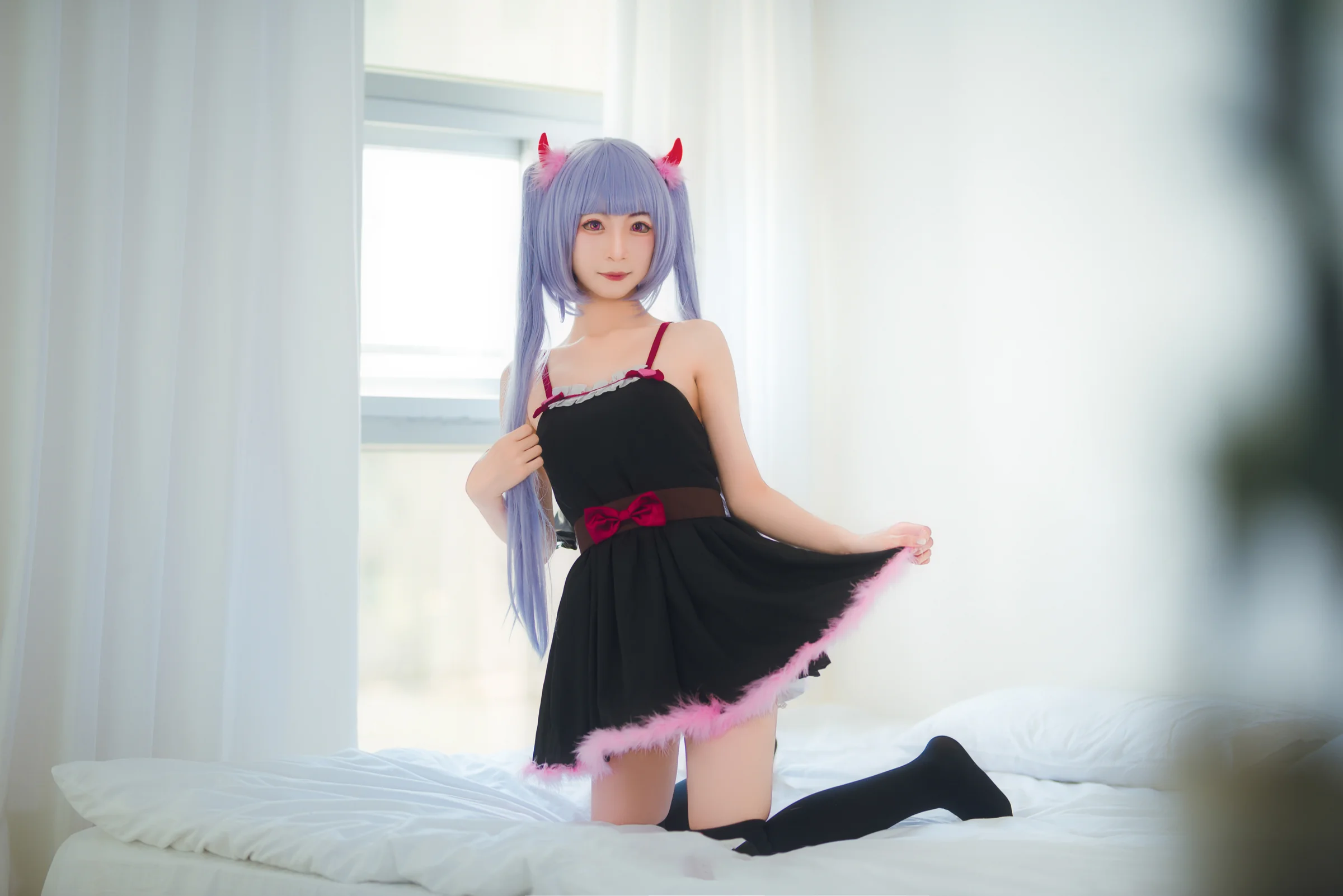 《NEW GAME!》凉风青叶小恶魔COS写真