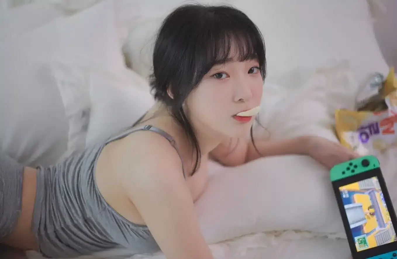 姜仁卿：韩国童颜巨乳美少女 72套合集｜高清图片集