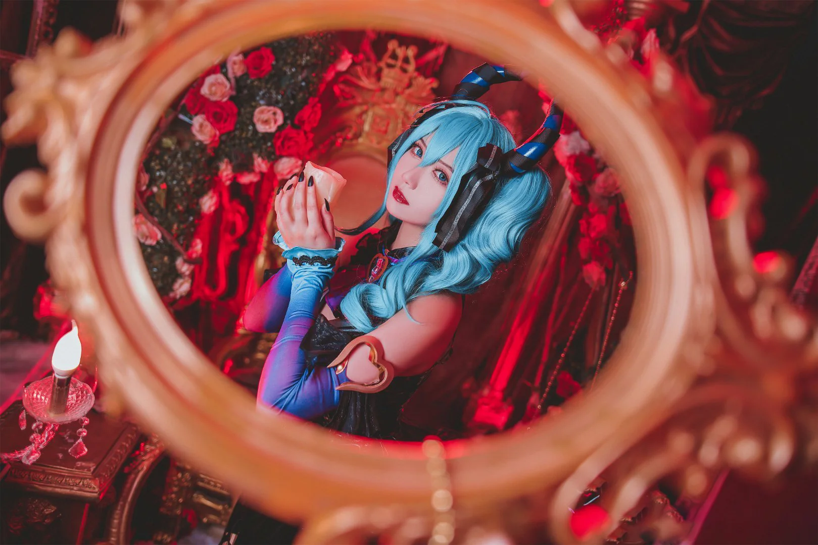 初音未来小恶魔COS写真