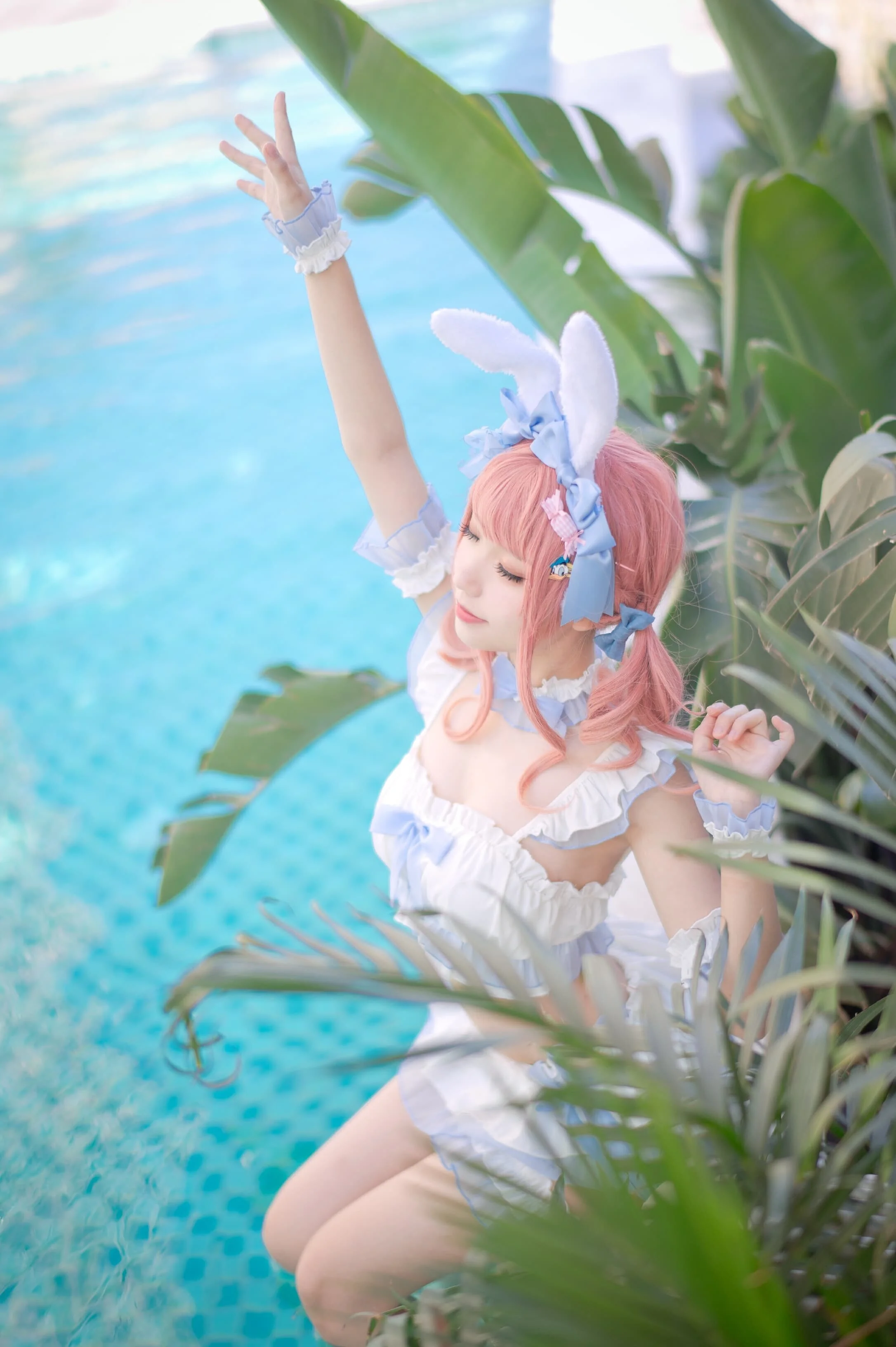 花柒Hana 夏日甜芯泳装写真