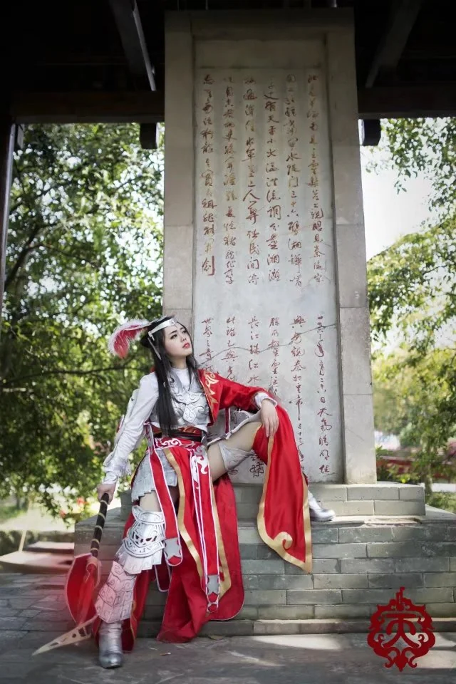 剑侠情缘三 破军军娘 COS写真