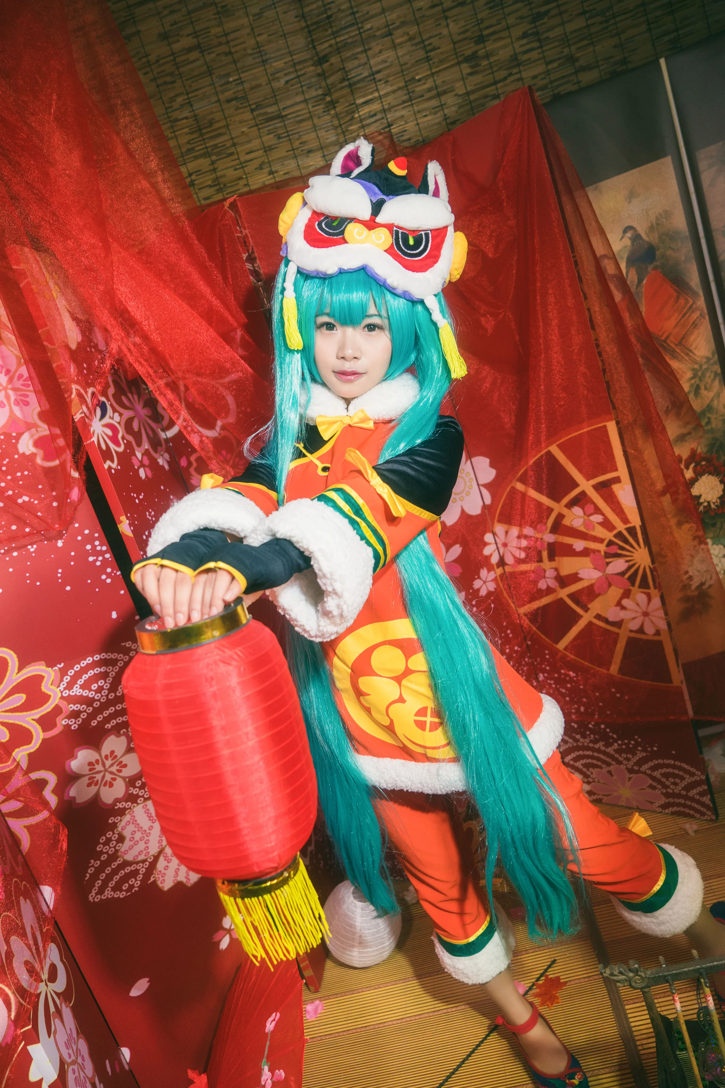V家初音未来狮子舞COS写真