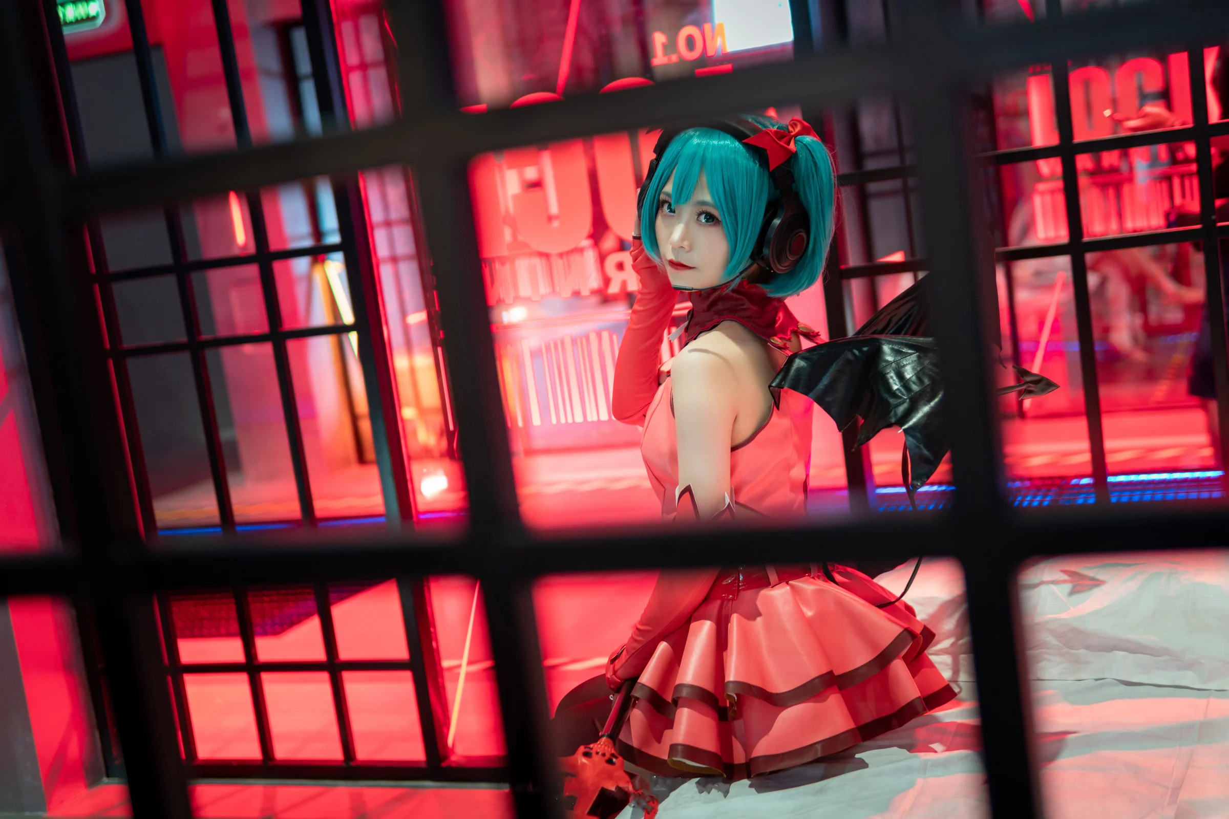 初音未来小恶魔COS写真