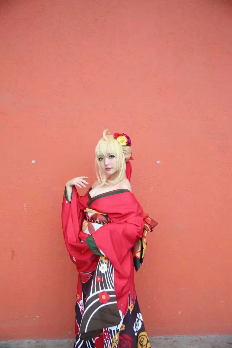 尼禄 振袖和服COS写真