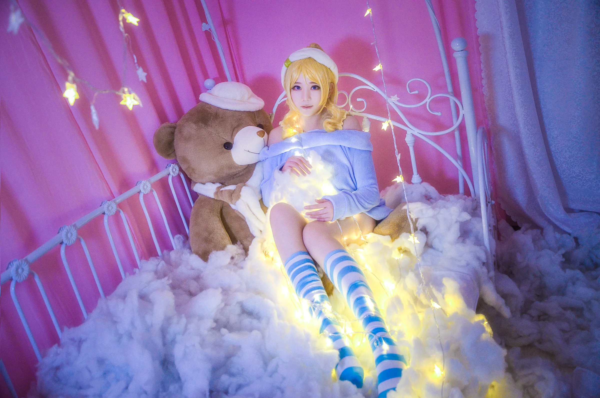 绚濑绘里 COS写真