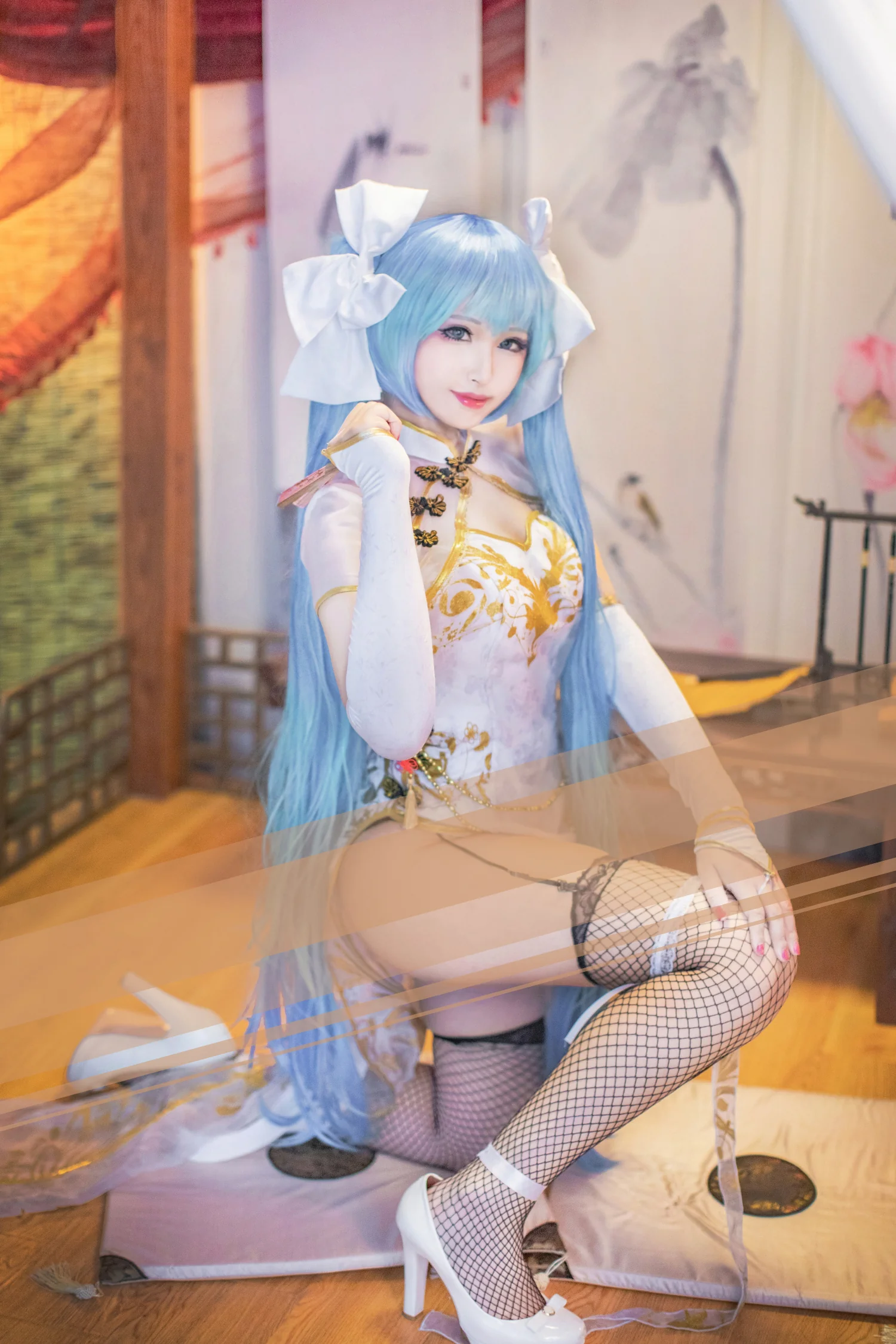 初音未来金丝雀旗袍COS写真