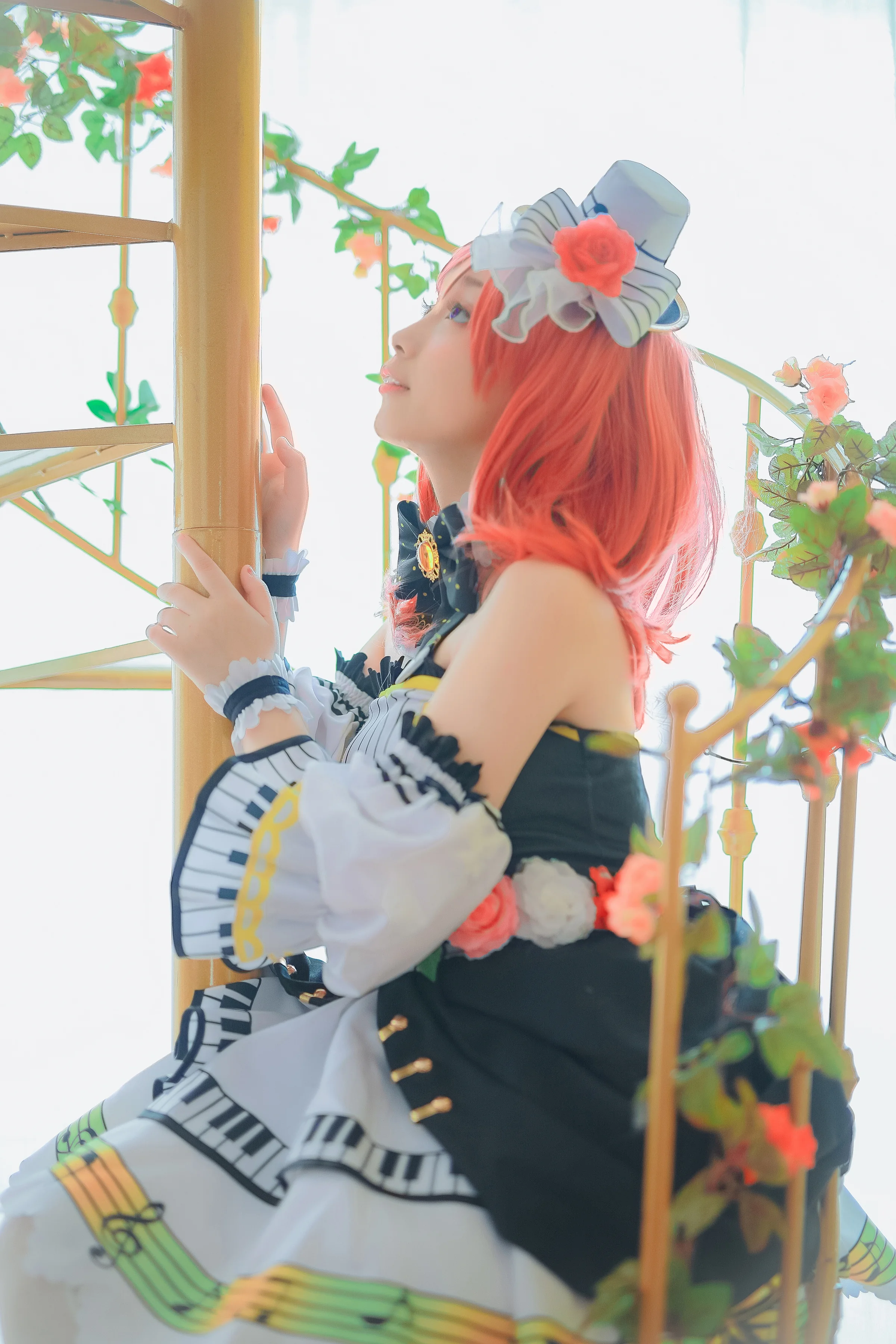 西木野真姬乐器觉醒COS写真