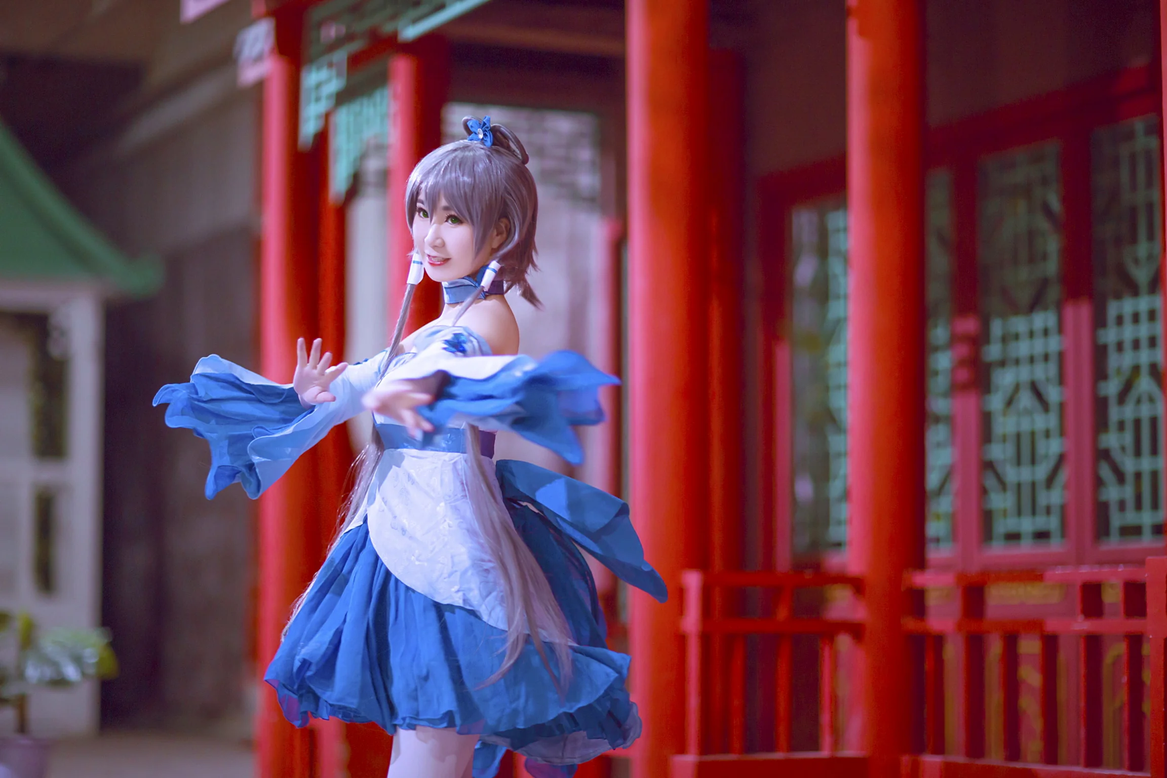 VOCALOID流鱼惊鹊洛天依COS写真