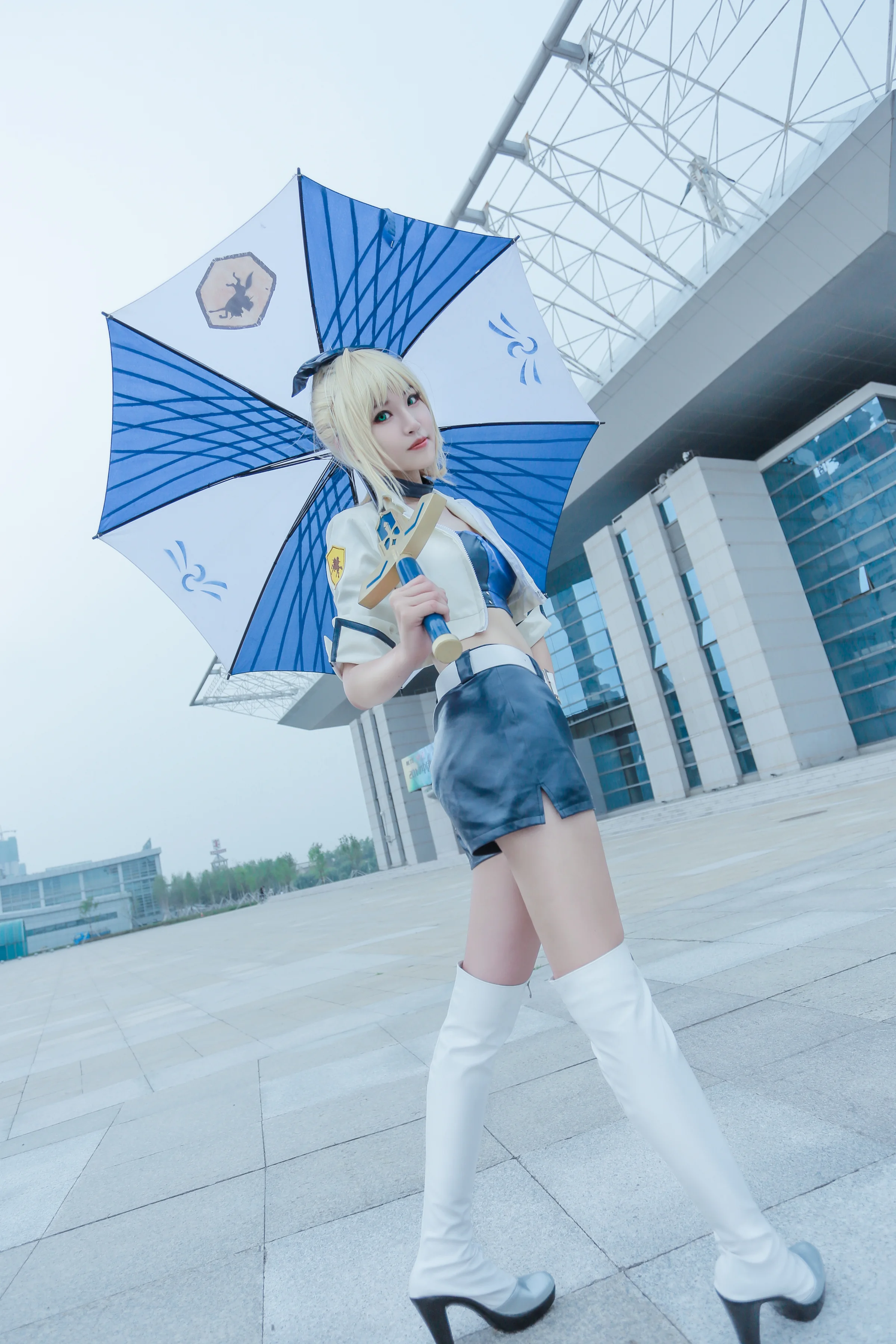 fate saber 赛车娘COS写真