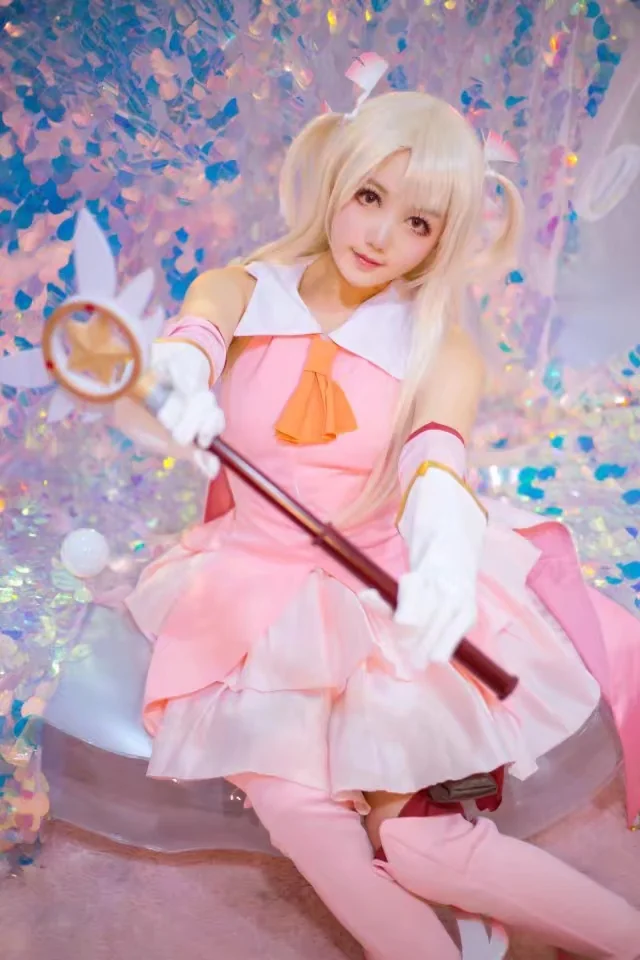 魔法少女伊莉雅COS写真