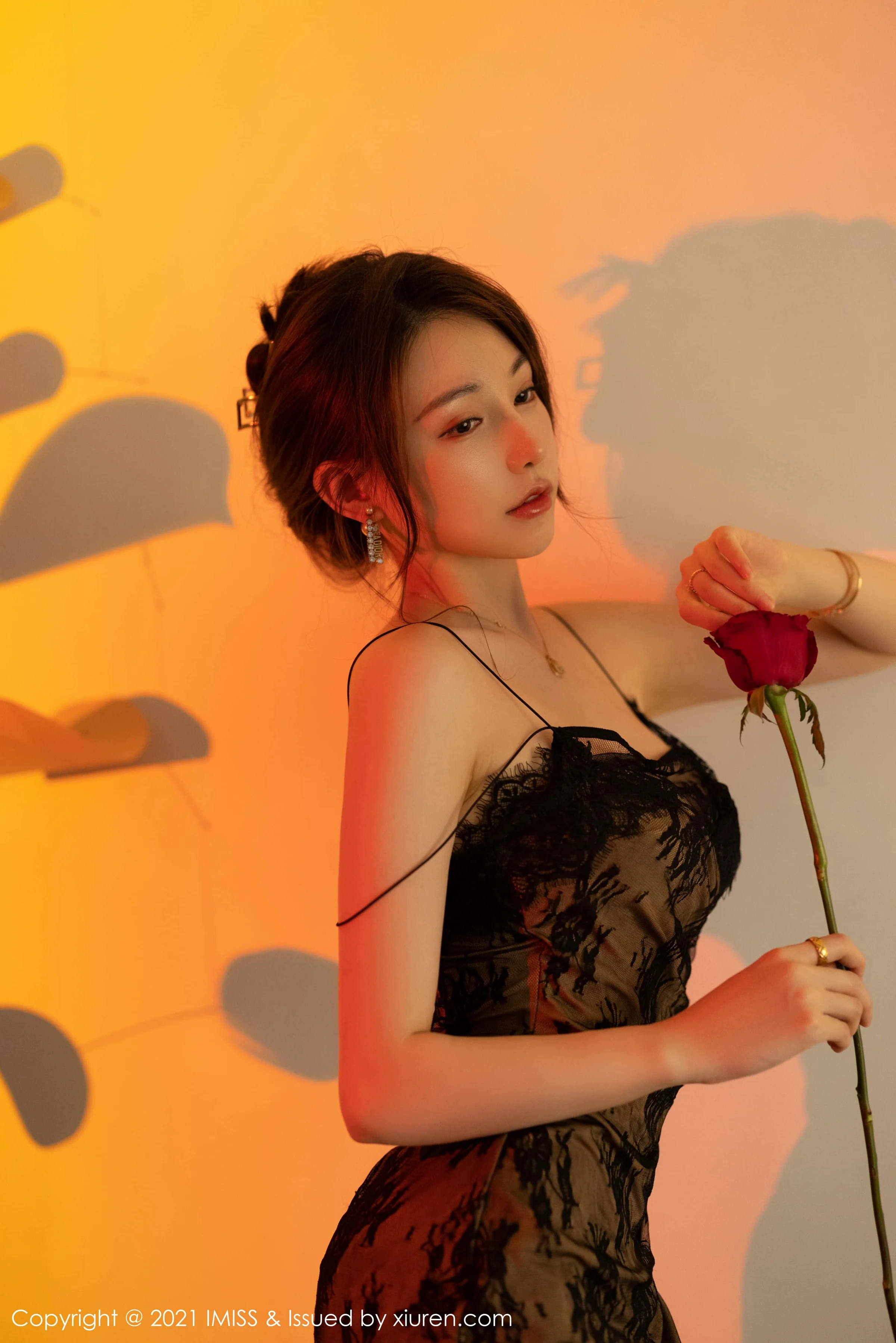 [IMiss]爱蜜社 2021-08-05 Vol.621 Lynn刘奕宁｜高清图片集