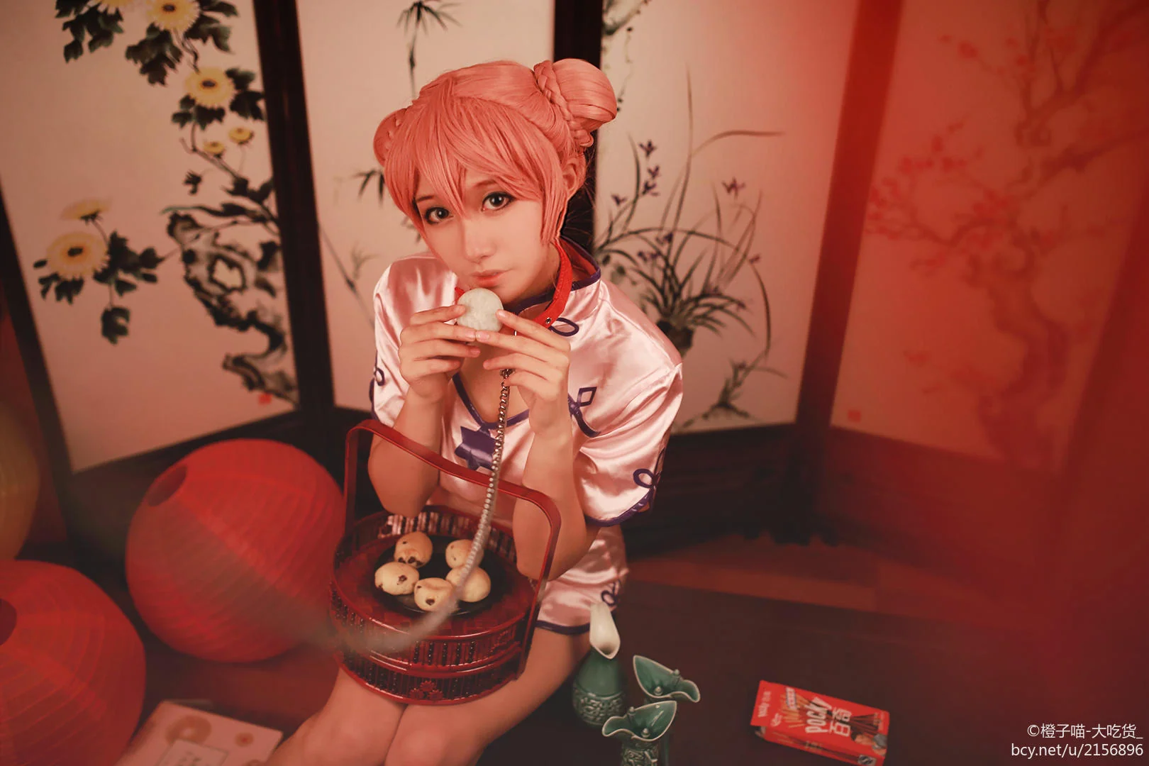 歌留多COS写真，新年就是要吃吃吃呀