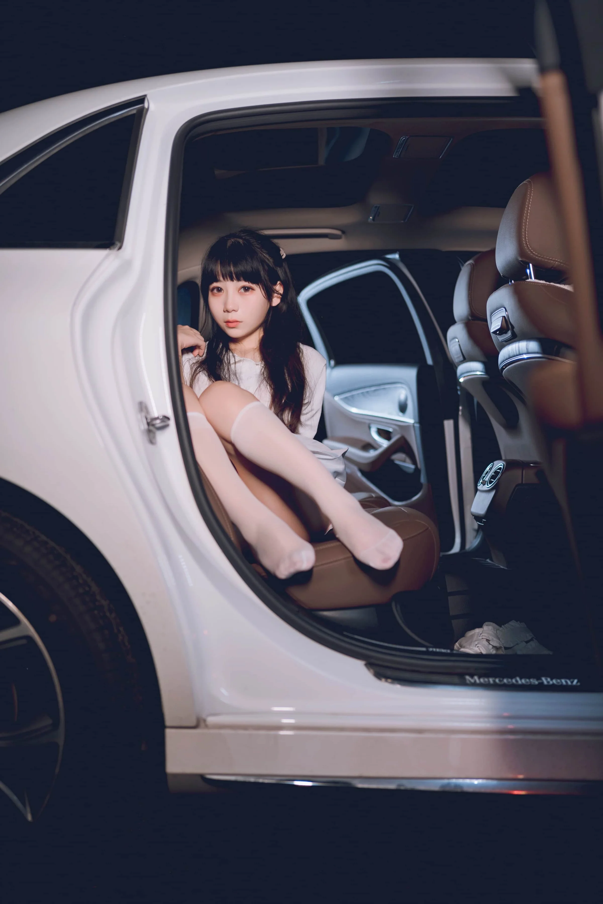 usejan(蓝蓝) – 夜樱 [40P]｜高清图片集