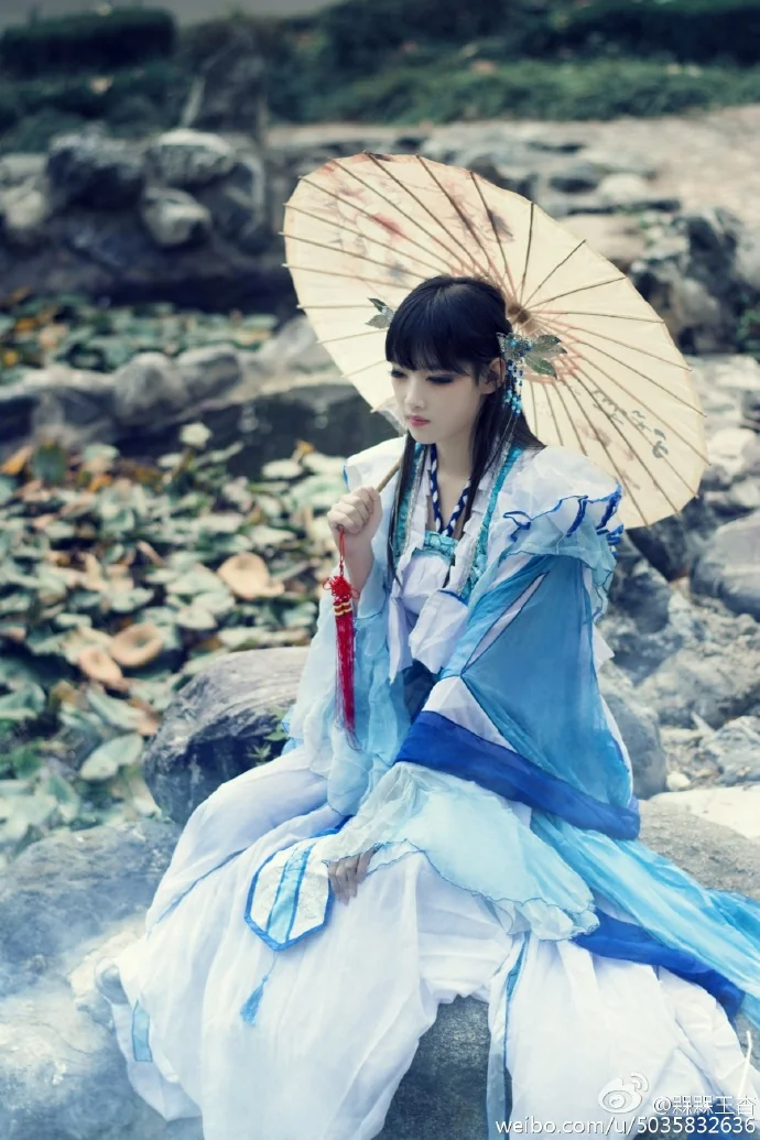 兰花拟人COS写真何日破胡虏，良人罢远征？