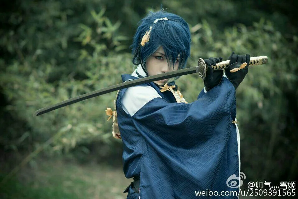 《刀剑乱舞》三日月宗近COS写真