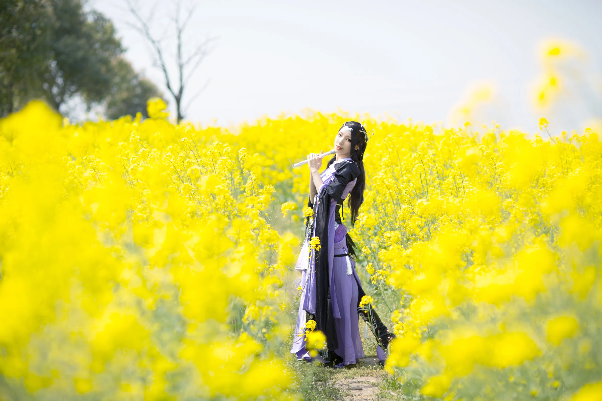 万花COS写真 山那头的花姐姐