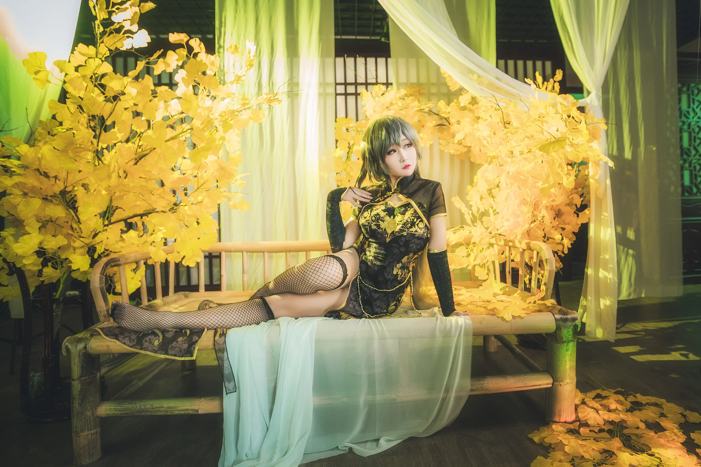 V家 金丝雀洛天依 COS写真