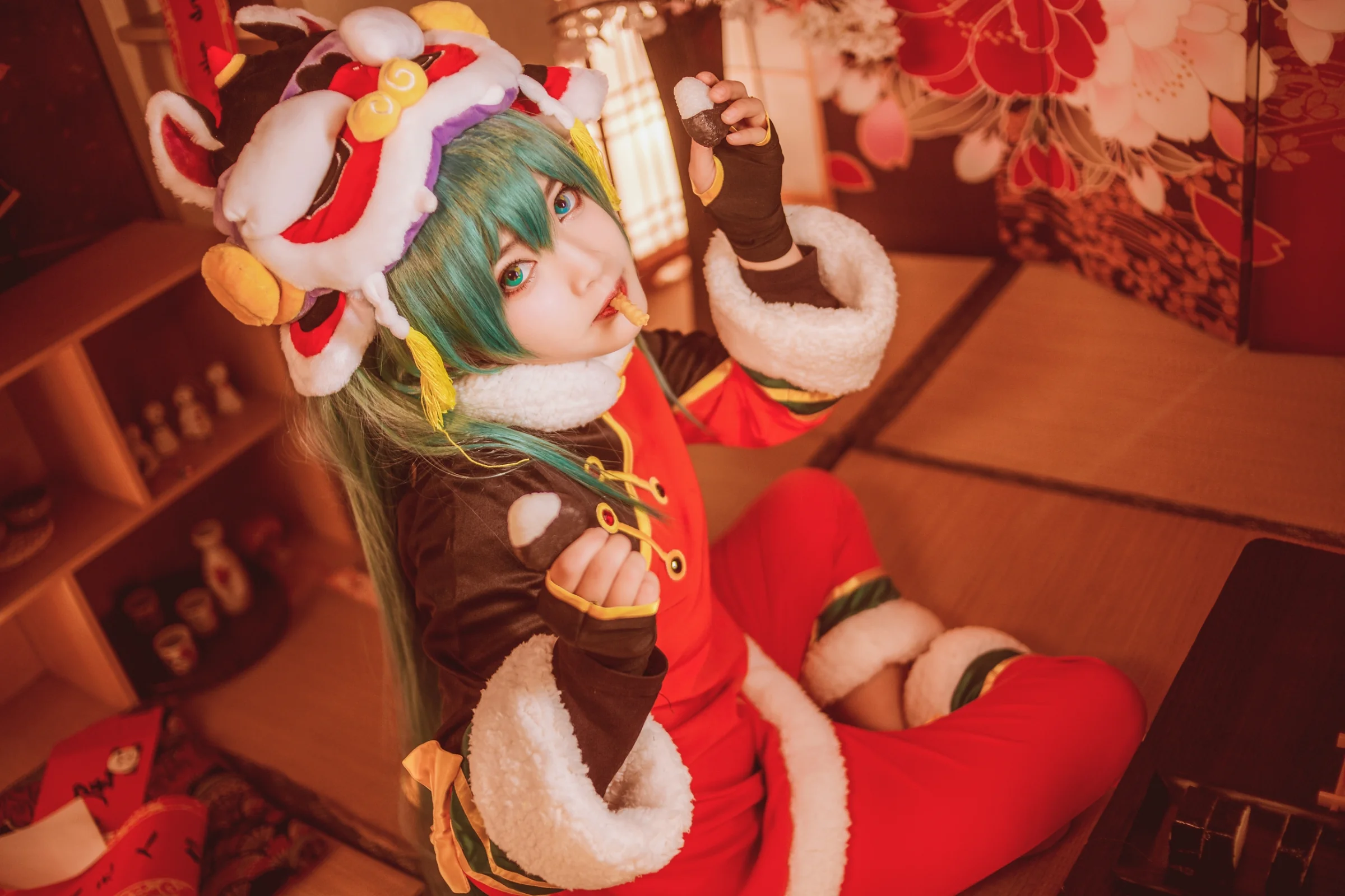 初音未来 新年舞狮COS写真