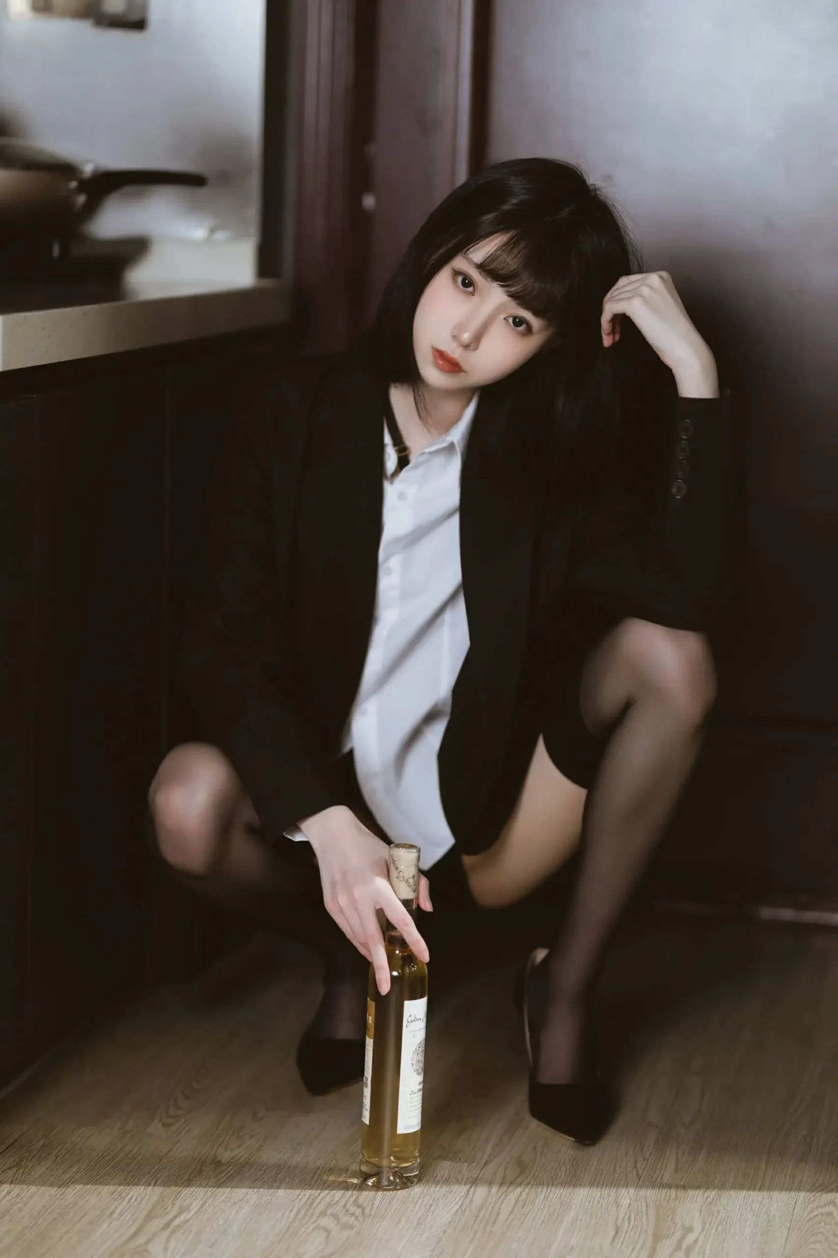 许岚LAN – 醉酒OL [40P]｜高清图片集
