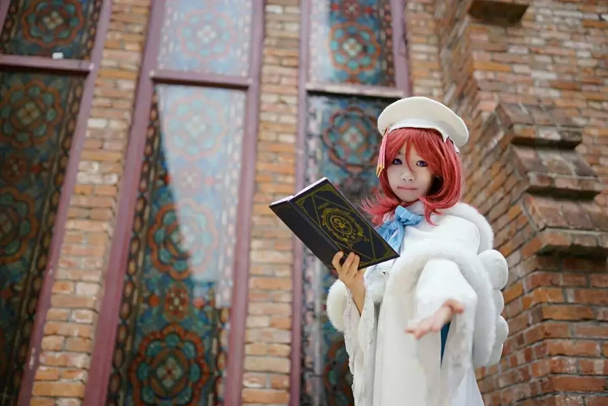 Lovelive!唱诗班未觉醒真姬COS写真