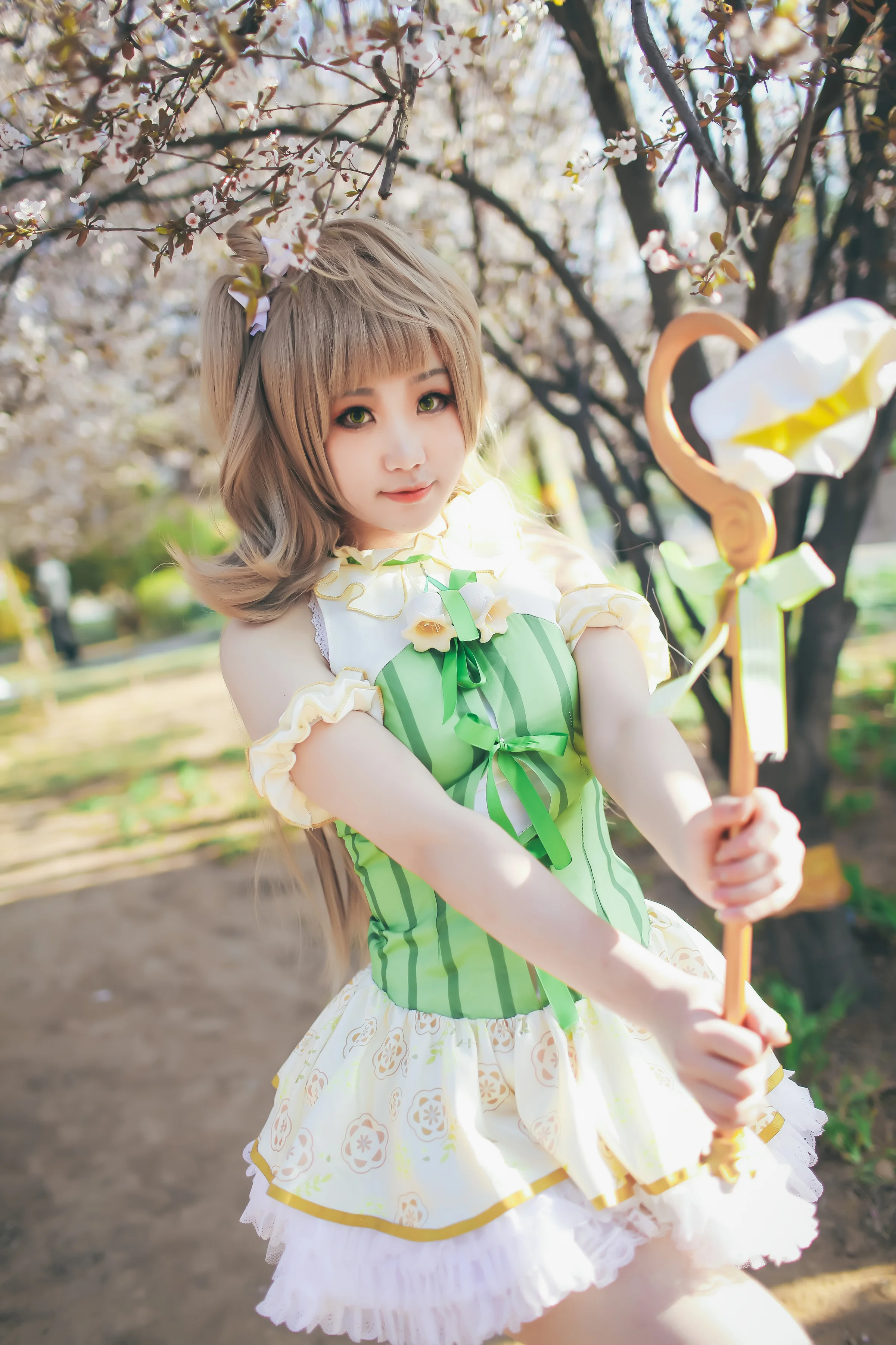 南小鸟花精灵觉醒COS写真