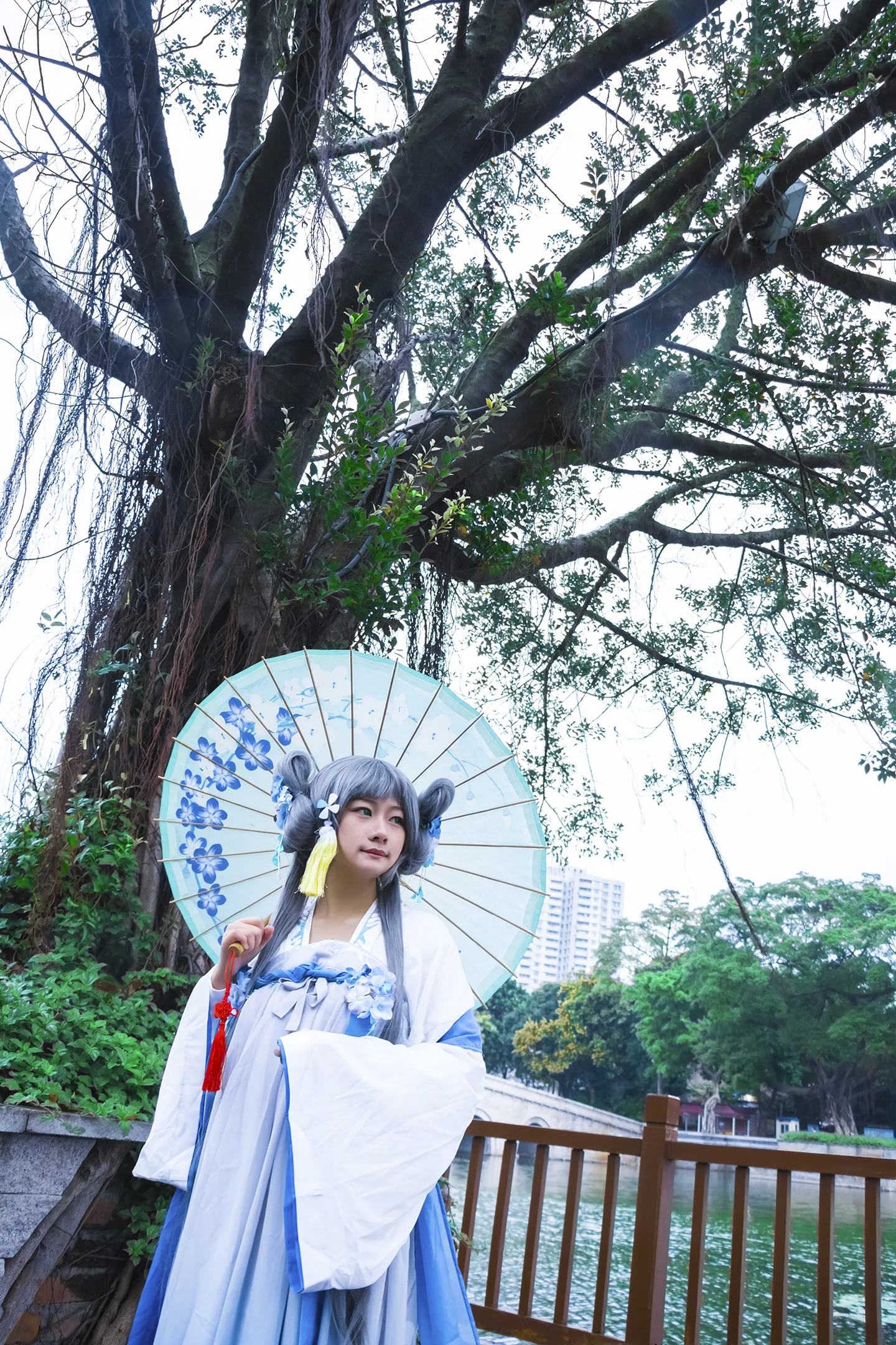 VOCALOID洛天依 花辰月夕COS写真