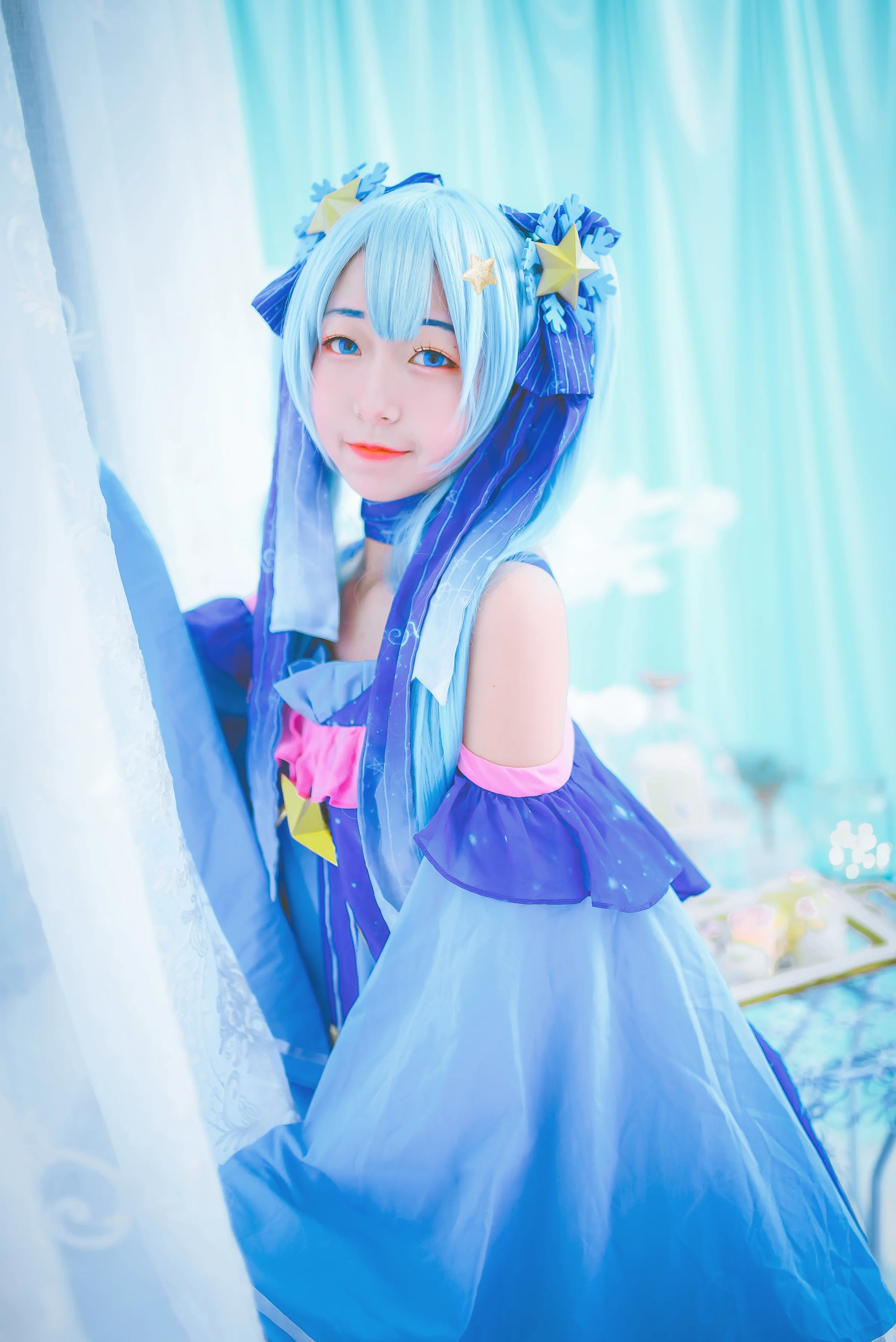 miku星与雪的公主COS写真