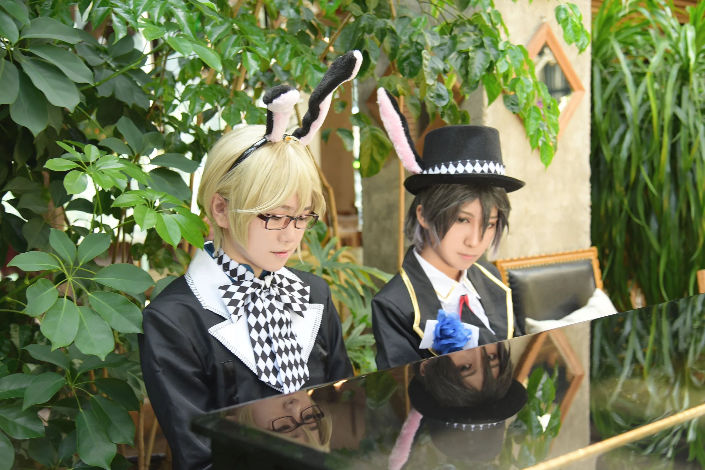 月歌黑兔王国 睦月始 弥生春COS写真