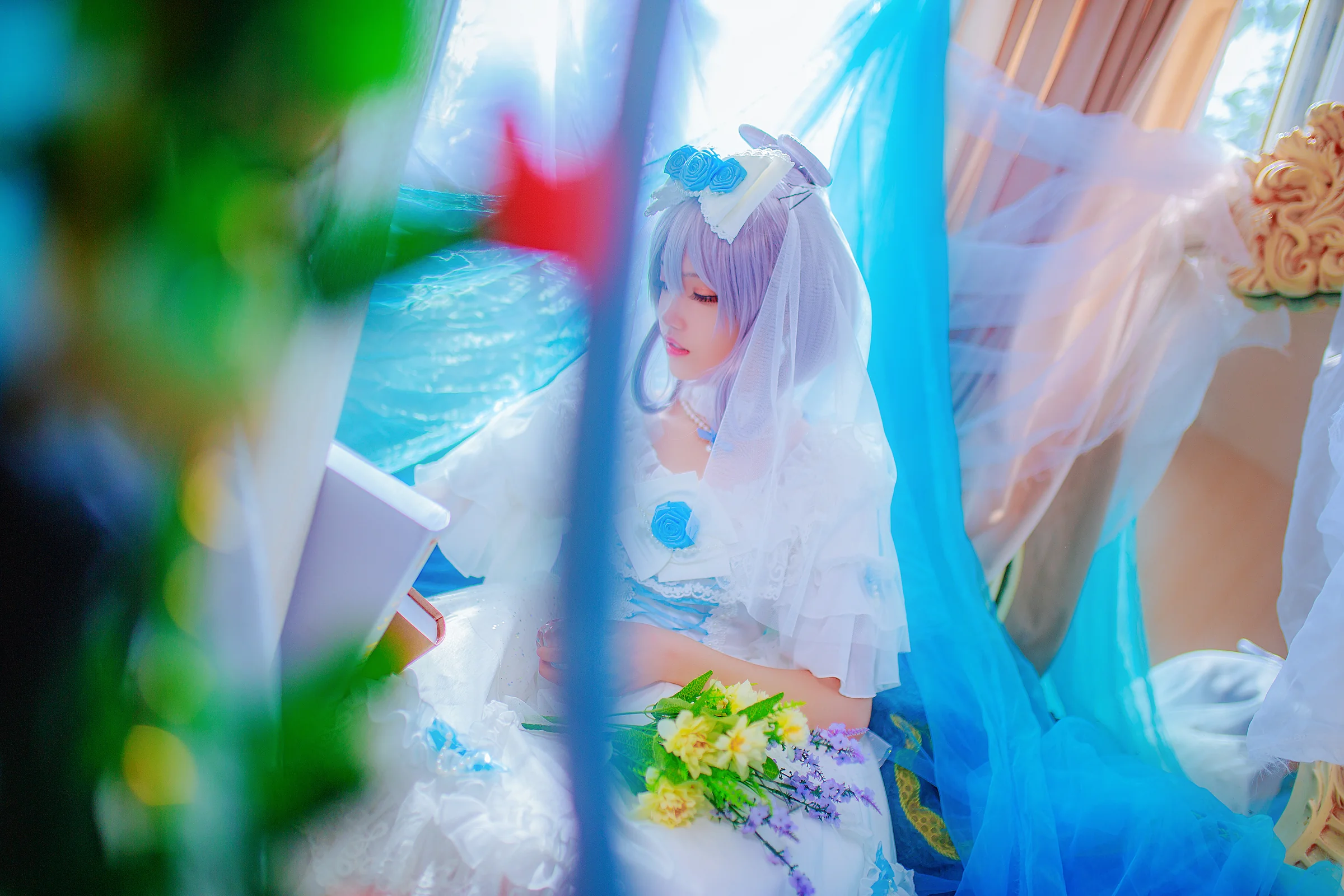 Vchina 洛天依花嫁COS写真